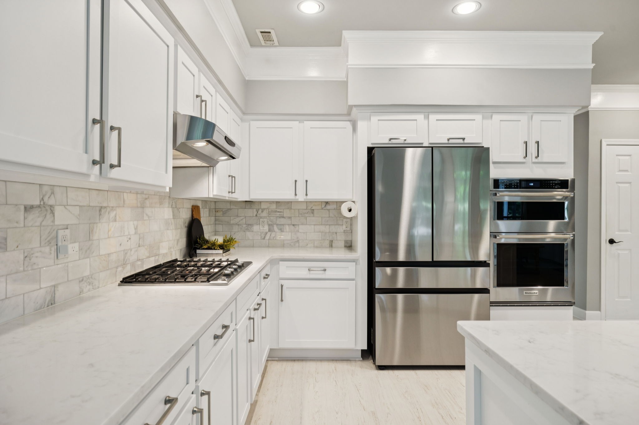 1545 Abbottsford