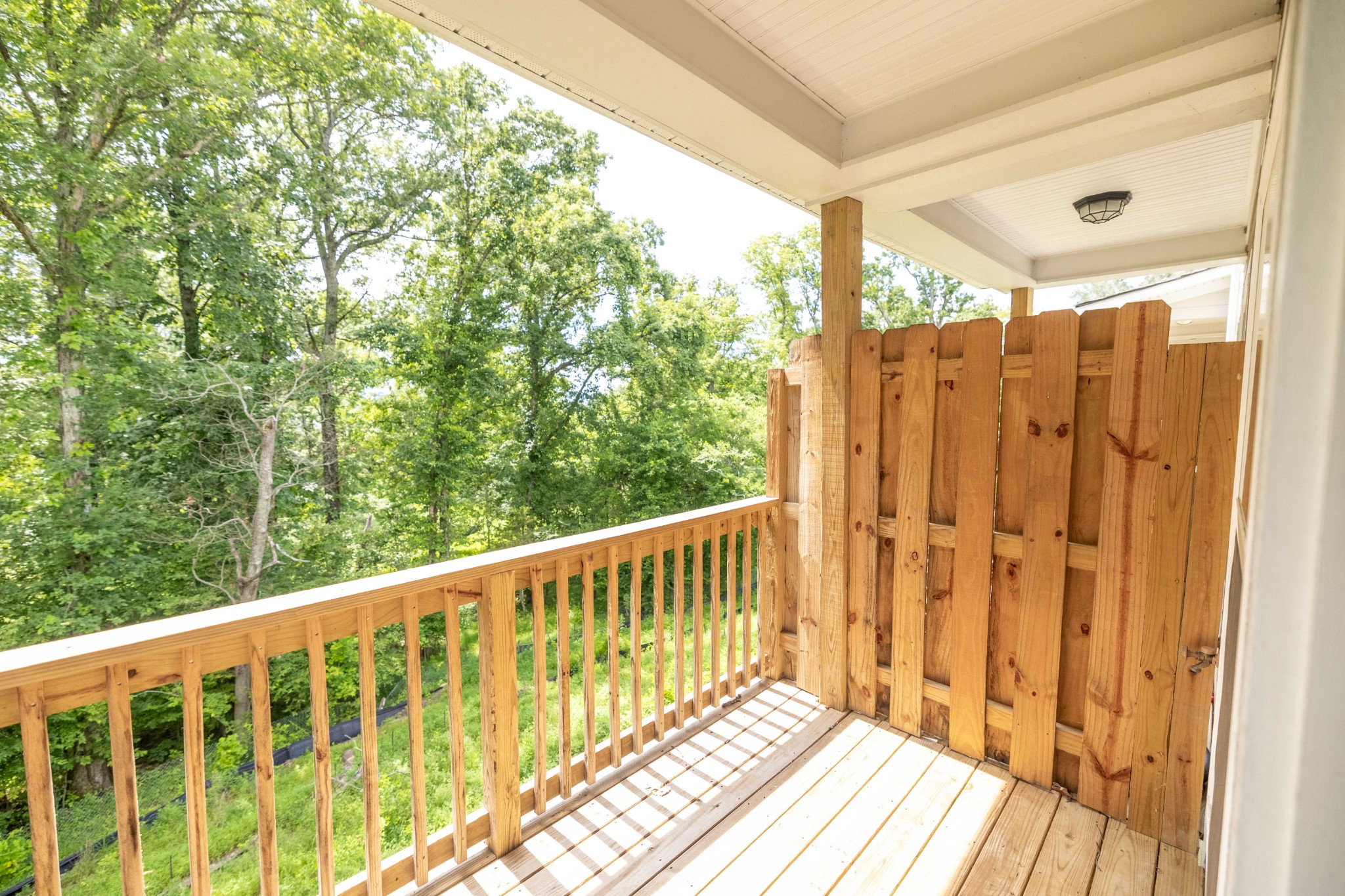 1073 Sweetleaf Dr