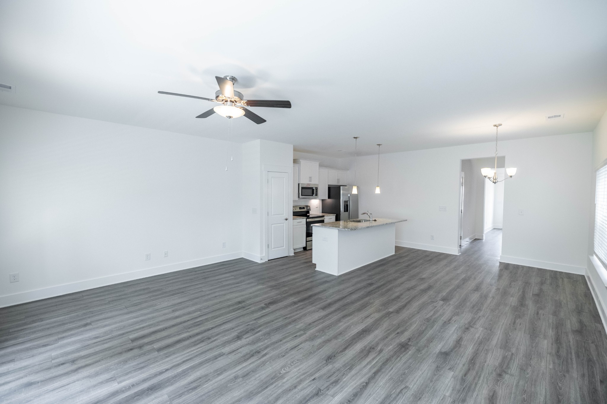 1073 Sweetleaf Dr
