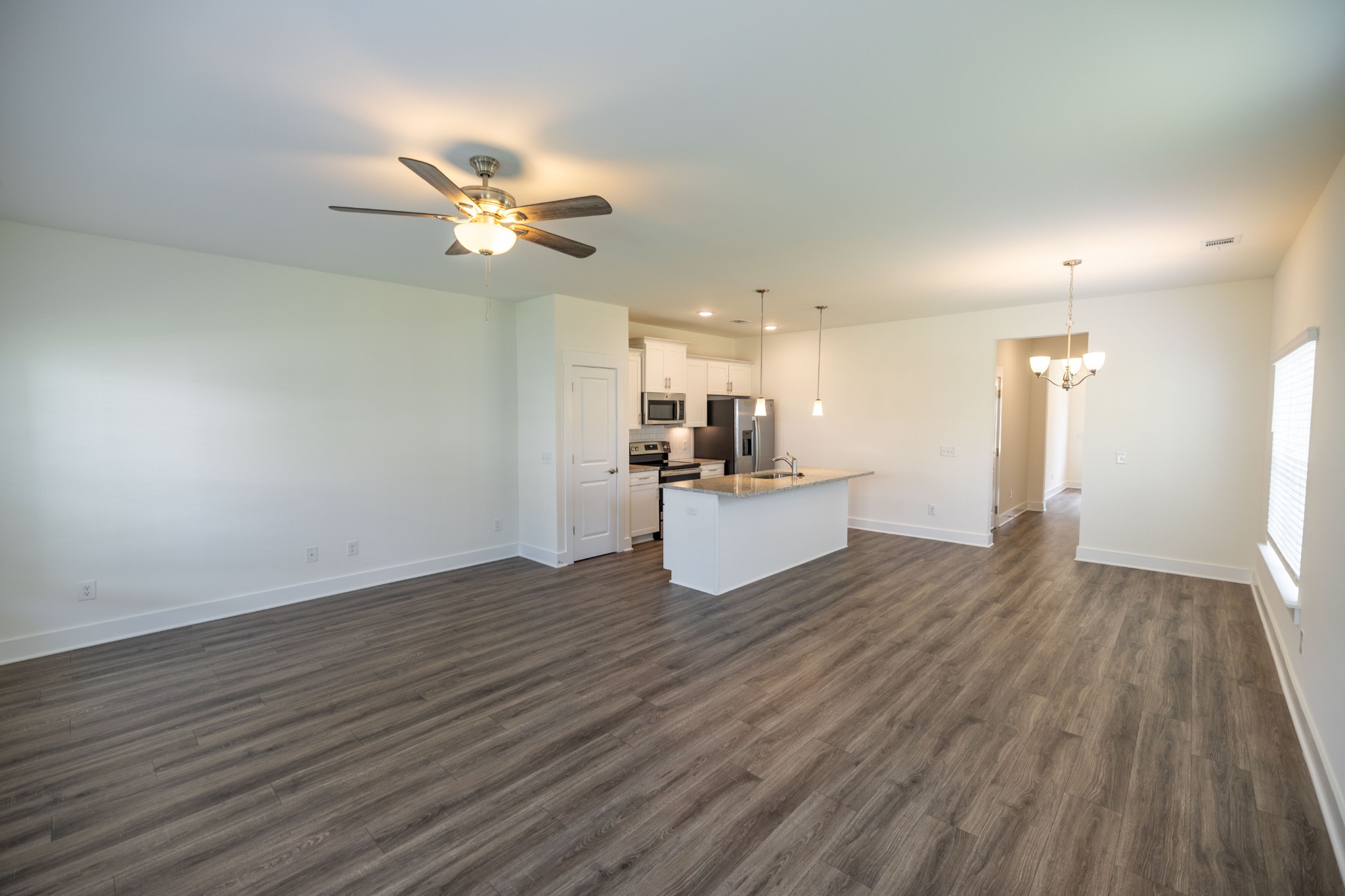 1044 Sweetleaf Dr