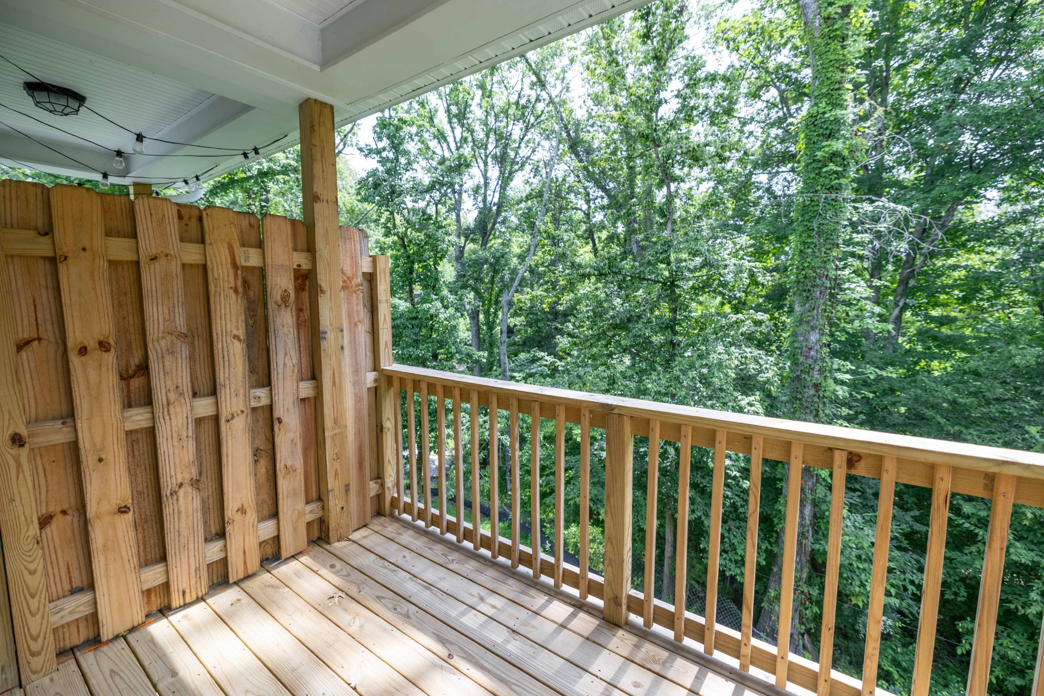 1055 Sweetleaf Dr