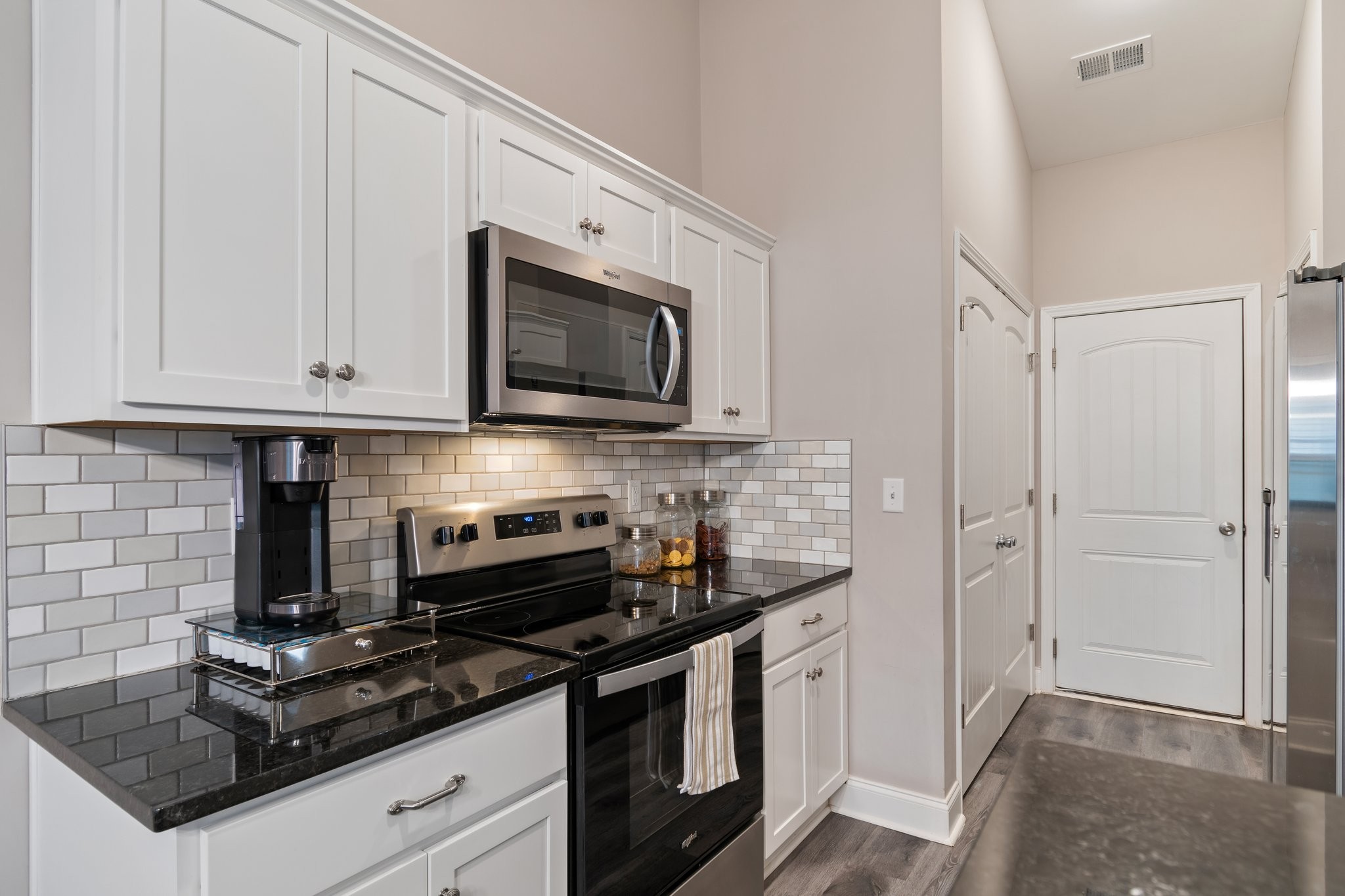 276 Fieldstone Ln