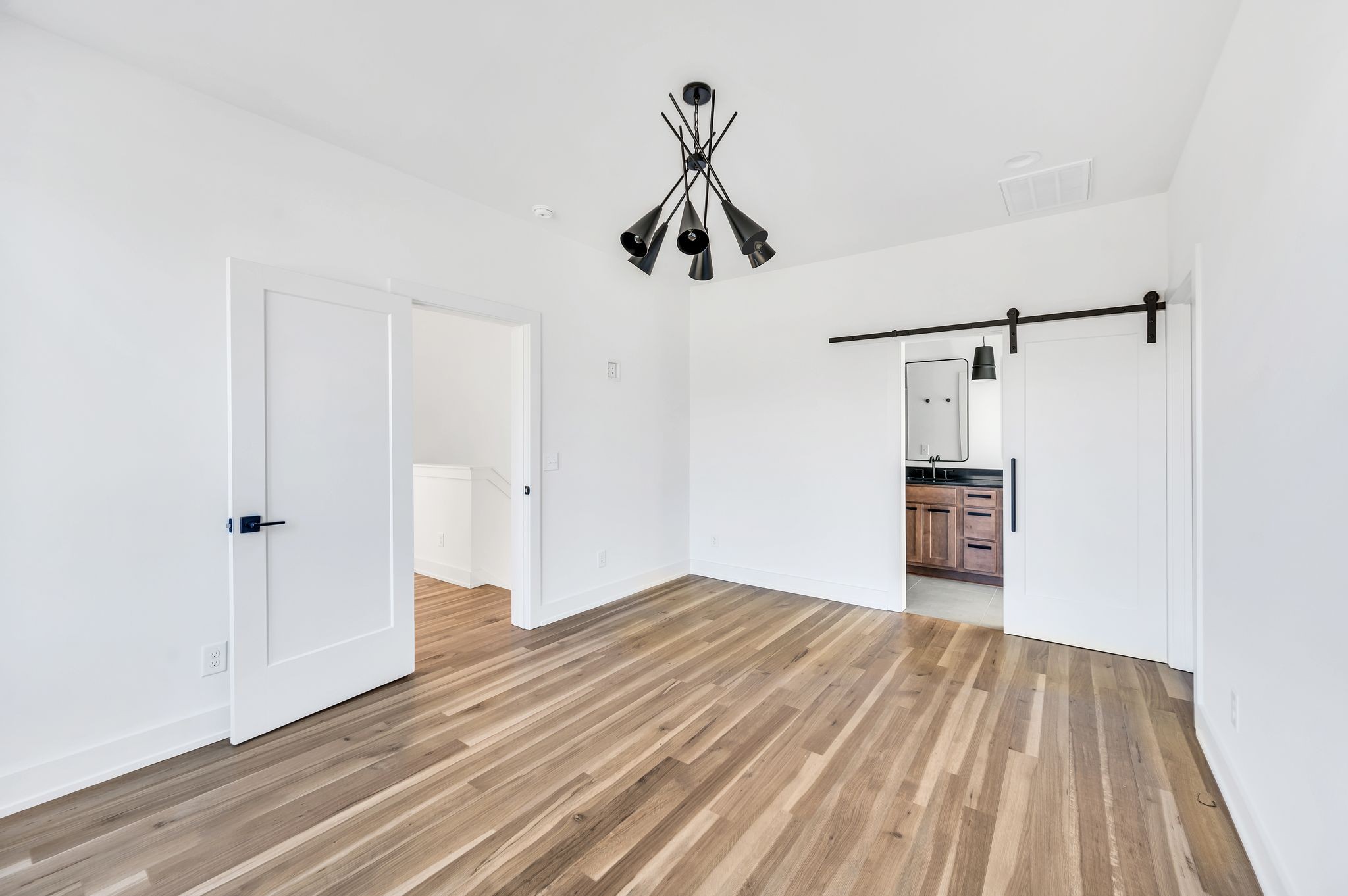 16 Willis St Unit: D