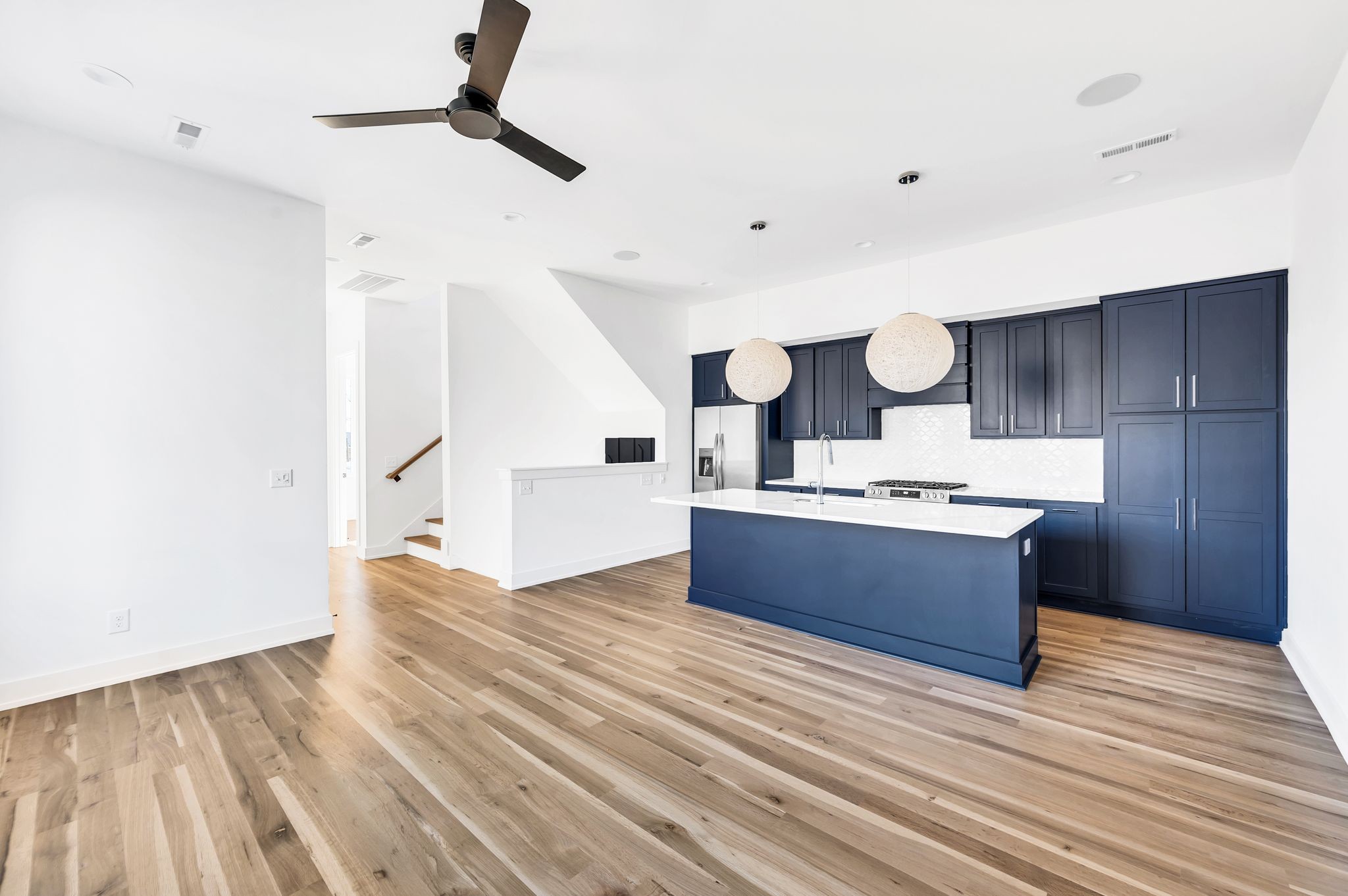 16 Willis St Unit: D