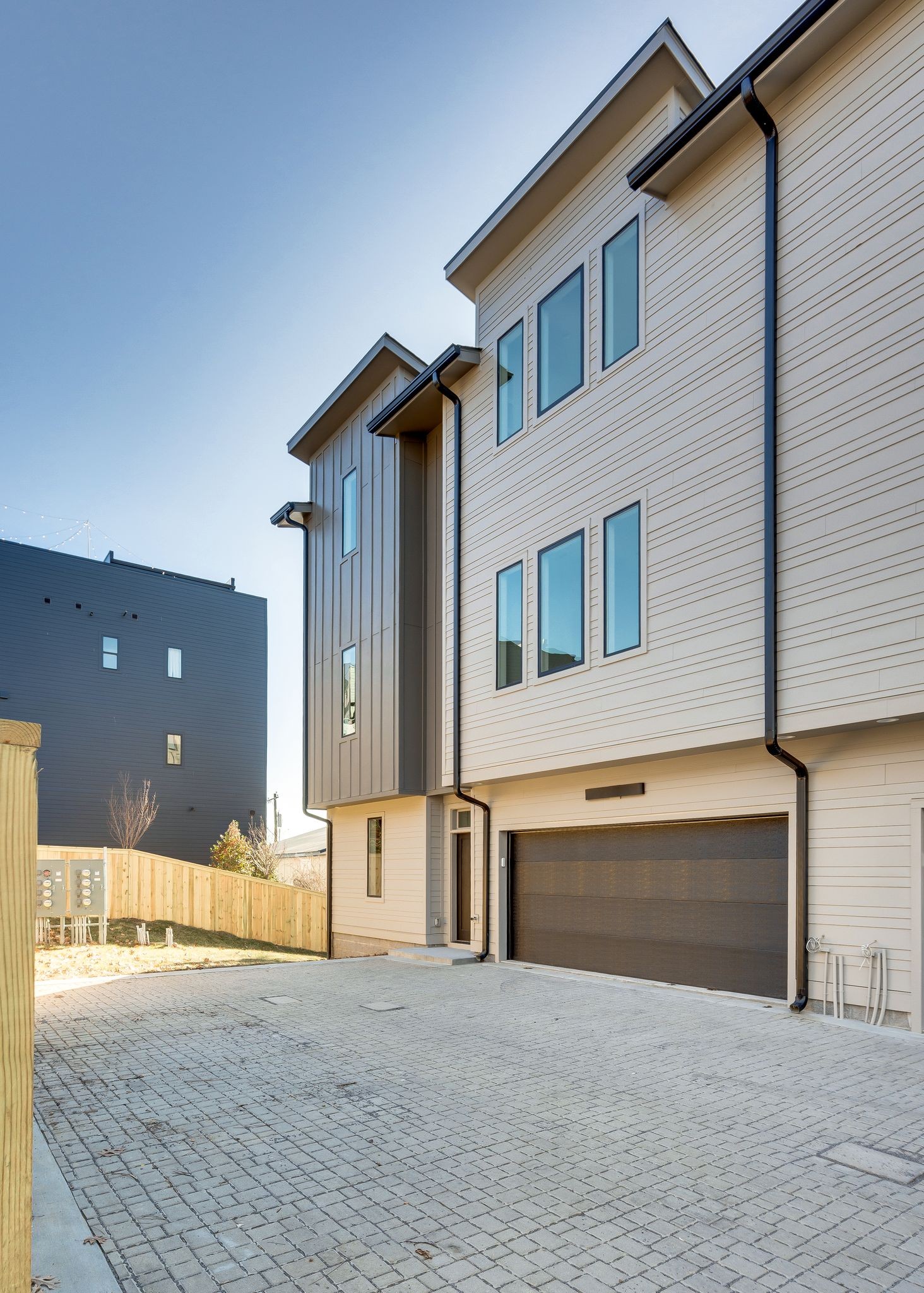 16 Willis St Unit: D