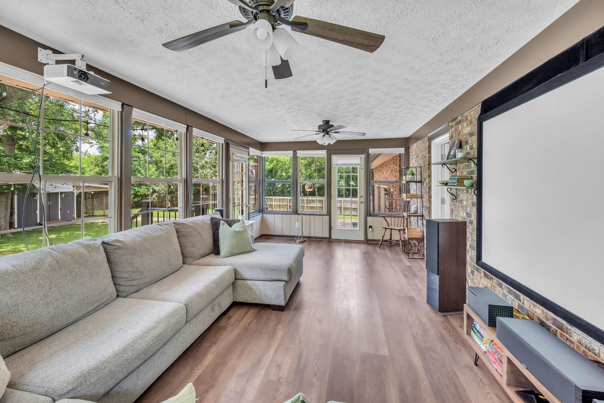 103 Homestead Ct