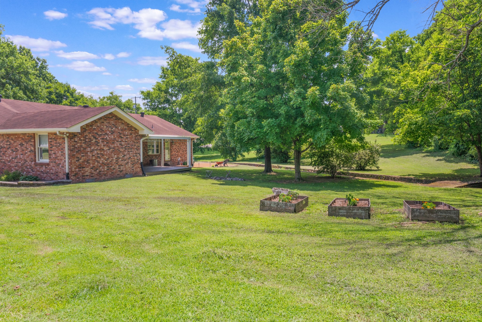 104 Donna Dr
