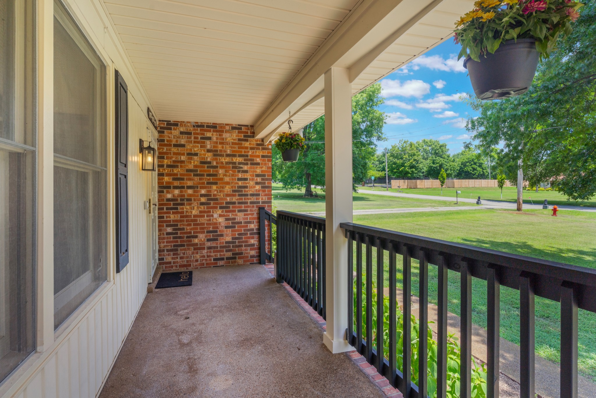 104 Donna Dr