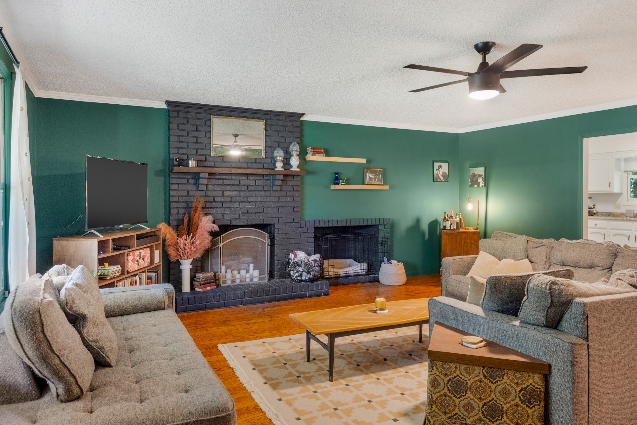 104 Donna Dr