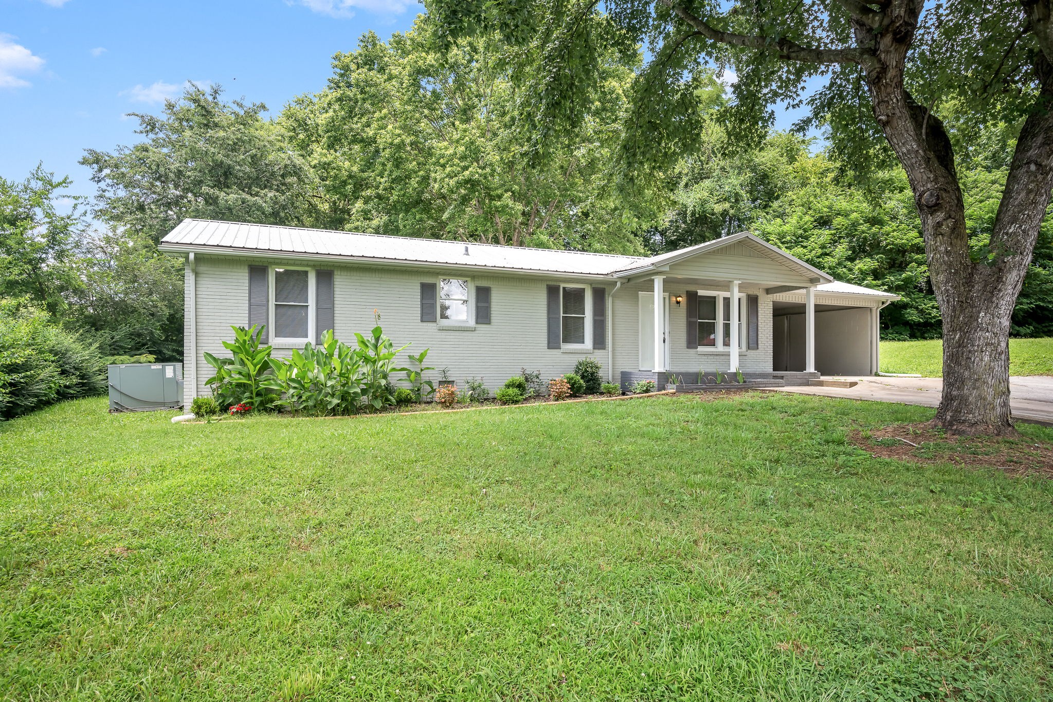 304 Fran Dr