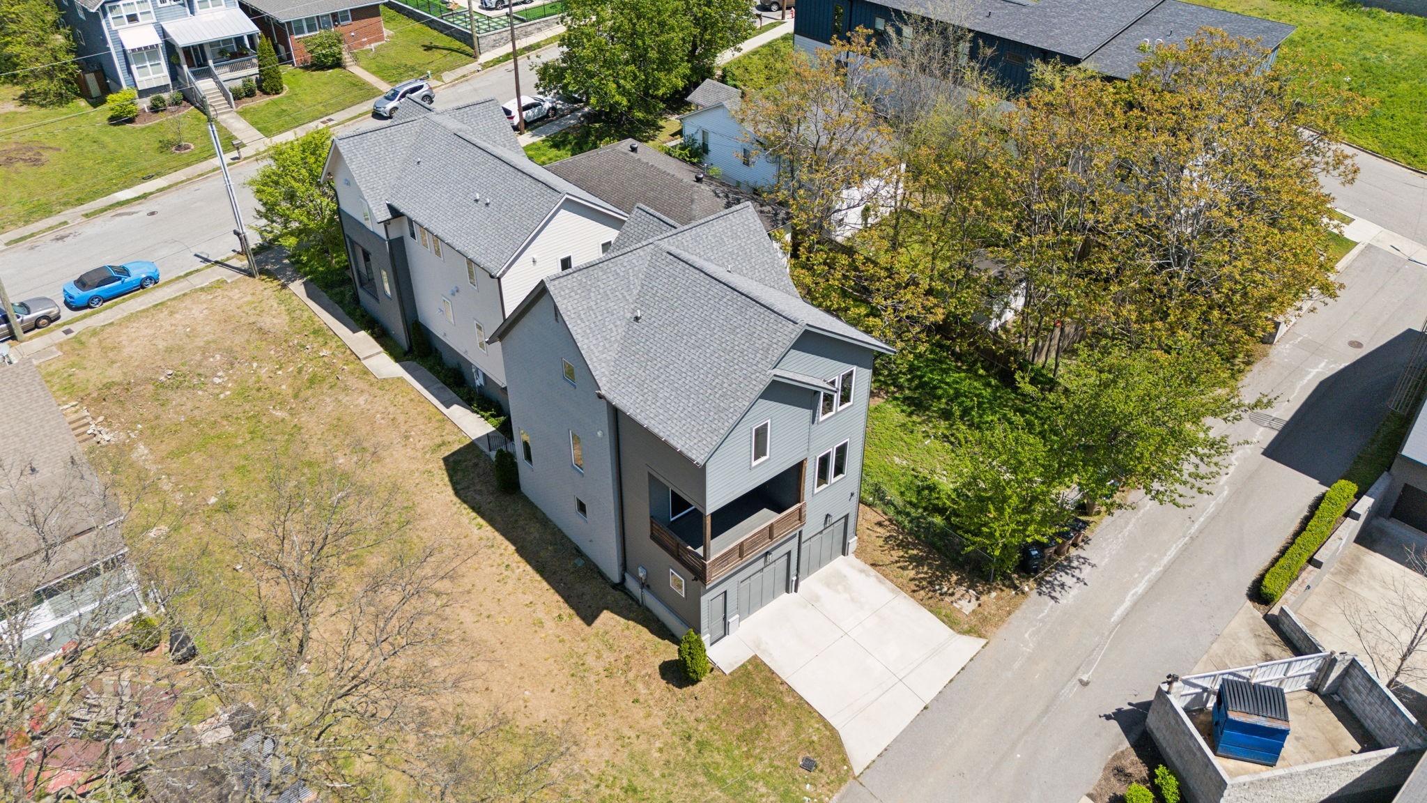1107B Argyle Ave