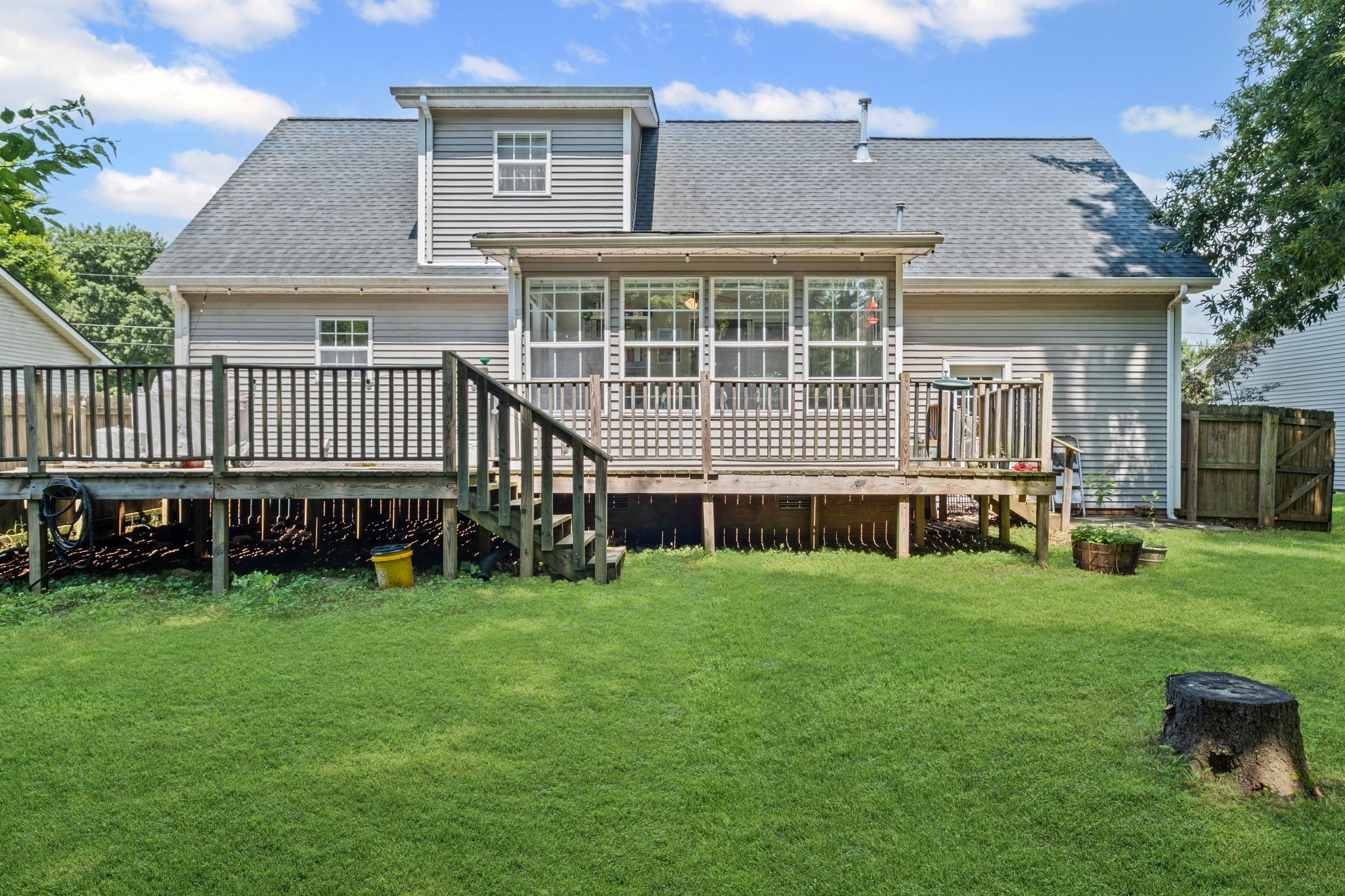 529 Autumndale Dr