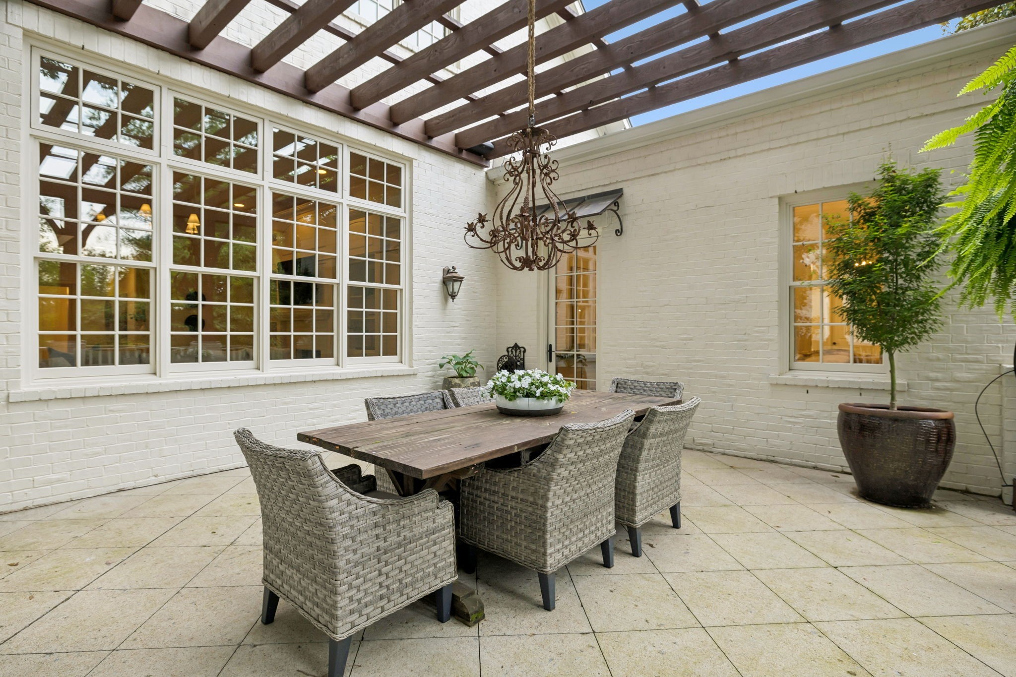 1616 Championship Blvd