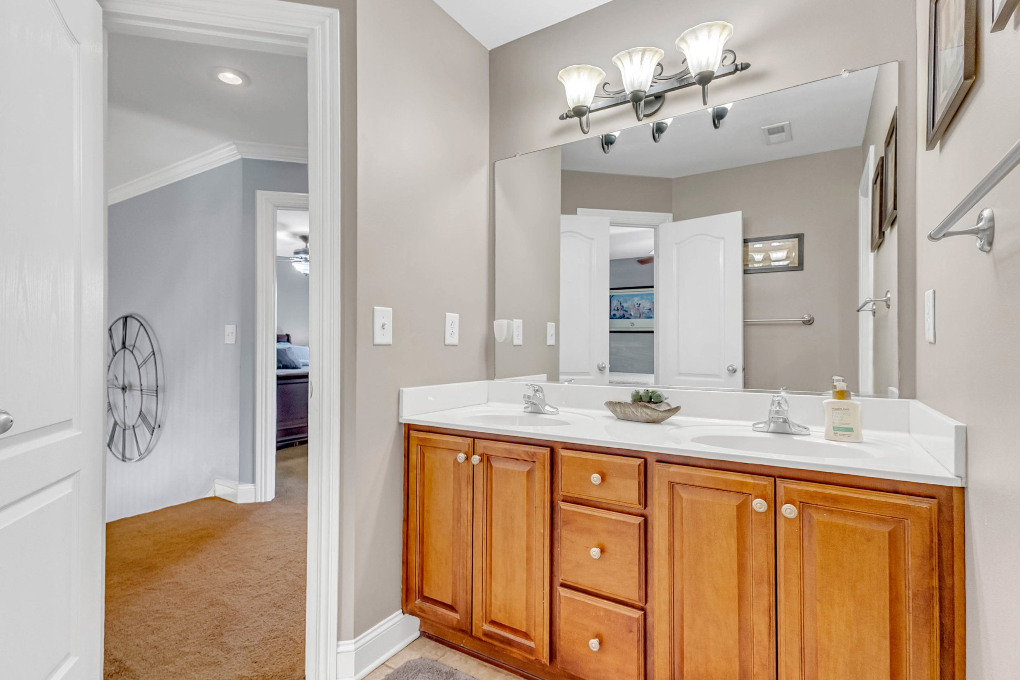 2766 Trasbin Ct