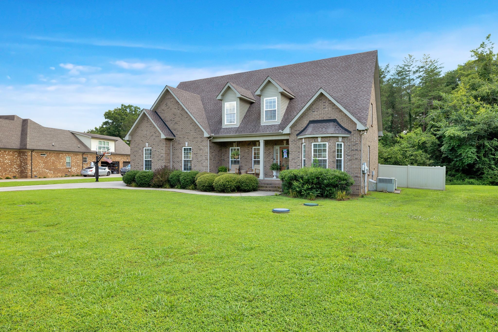 508 Serviceberry Dr