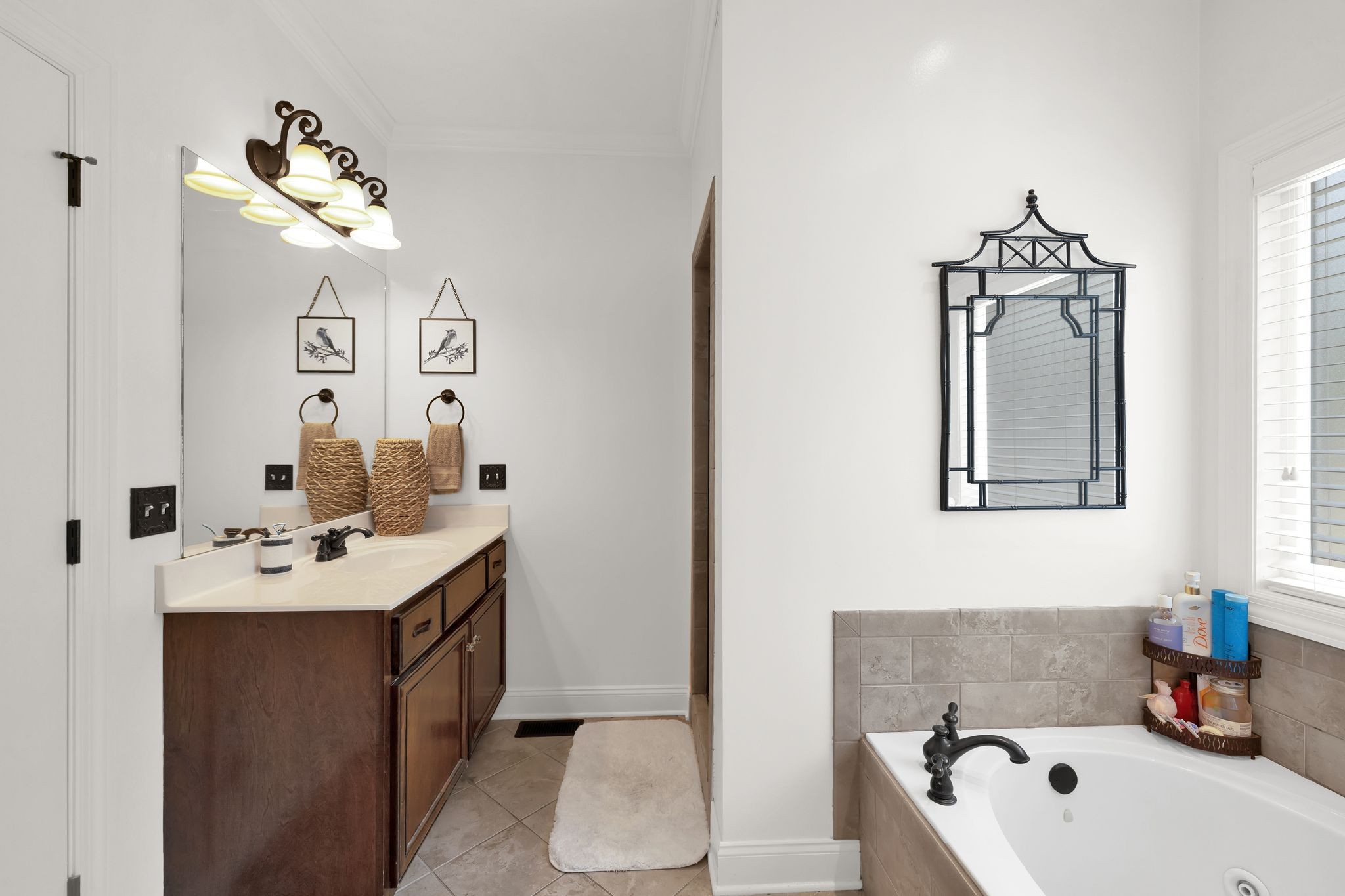 508 Serviceberry Dr