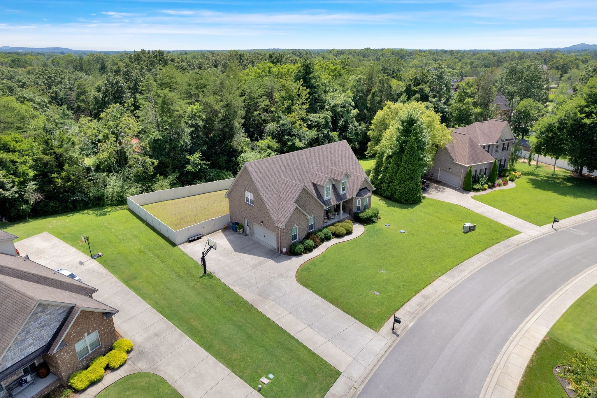 508 Serviceberry Dr