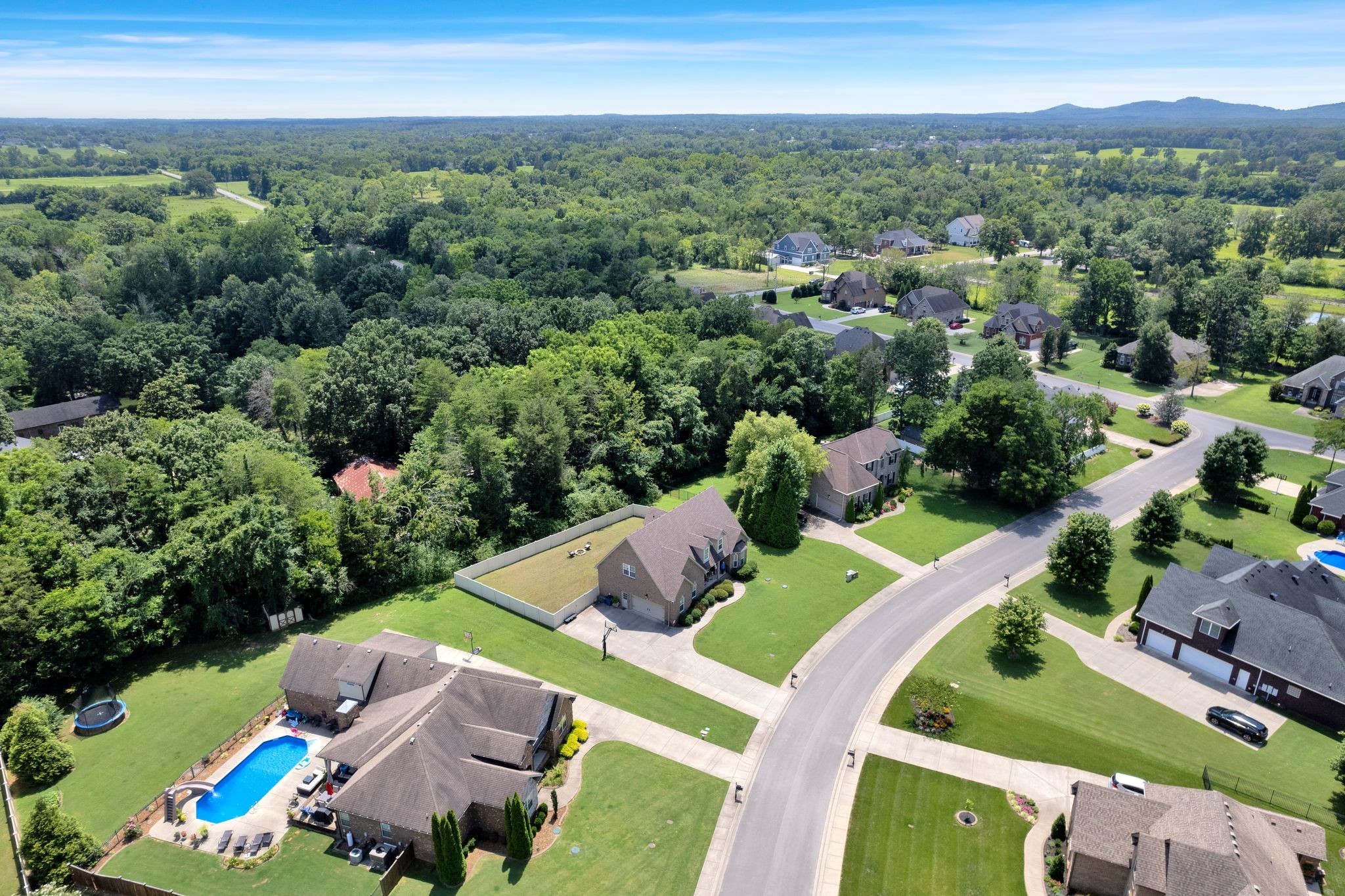 508 Serviceberry Dr
