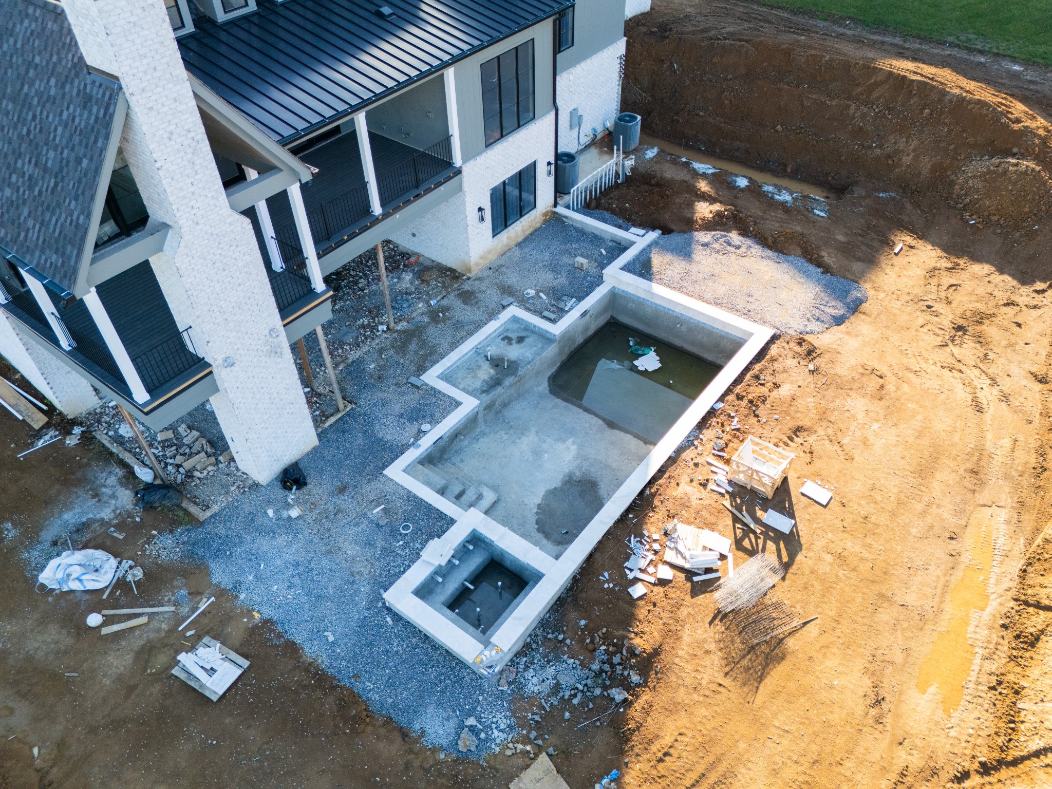 8106 Turning Point Dr