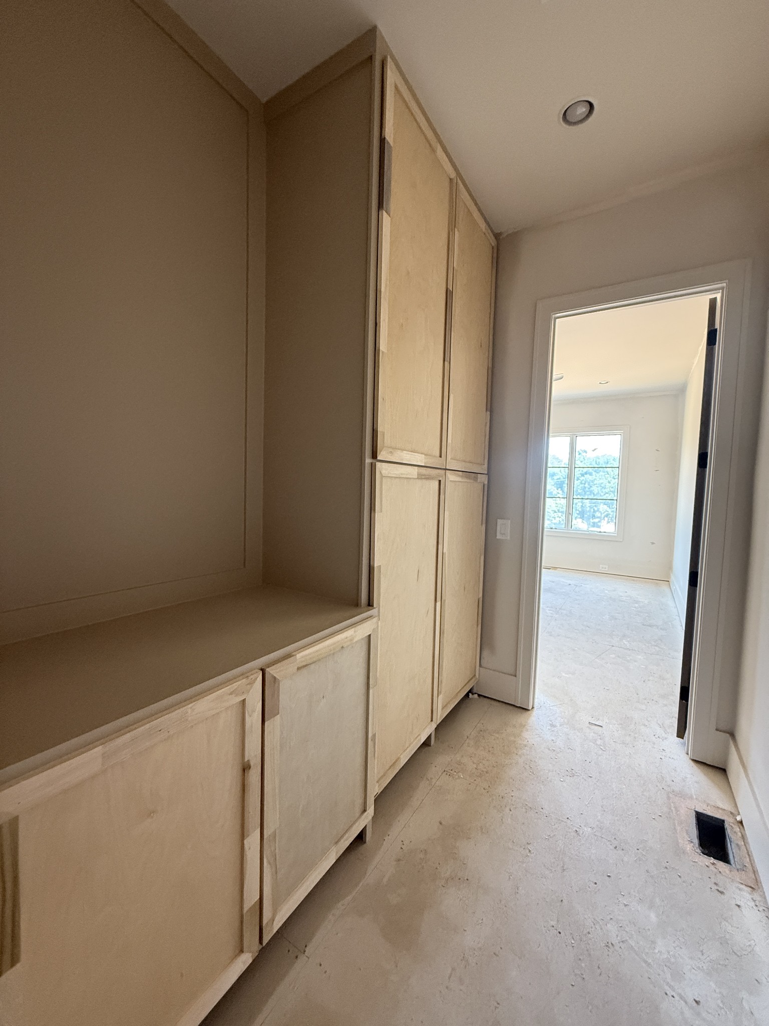 8106 Turning Point Dr