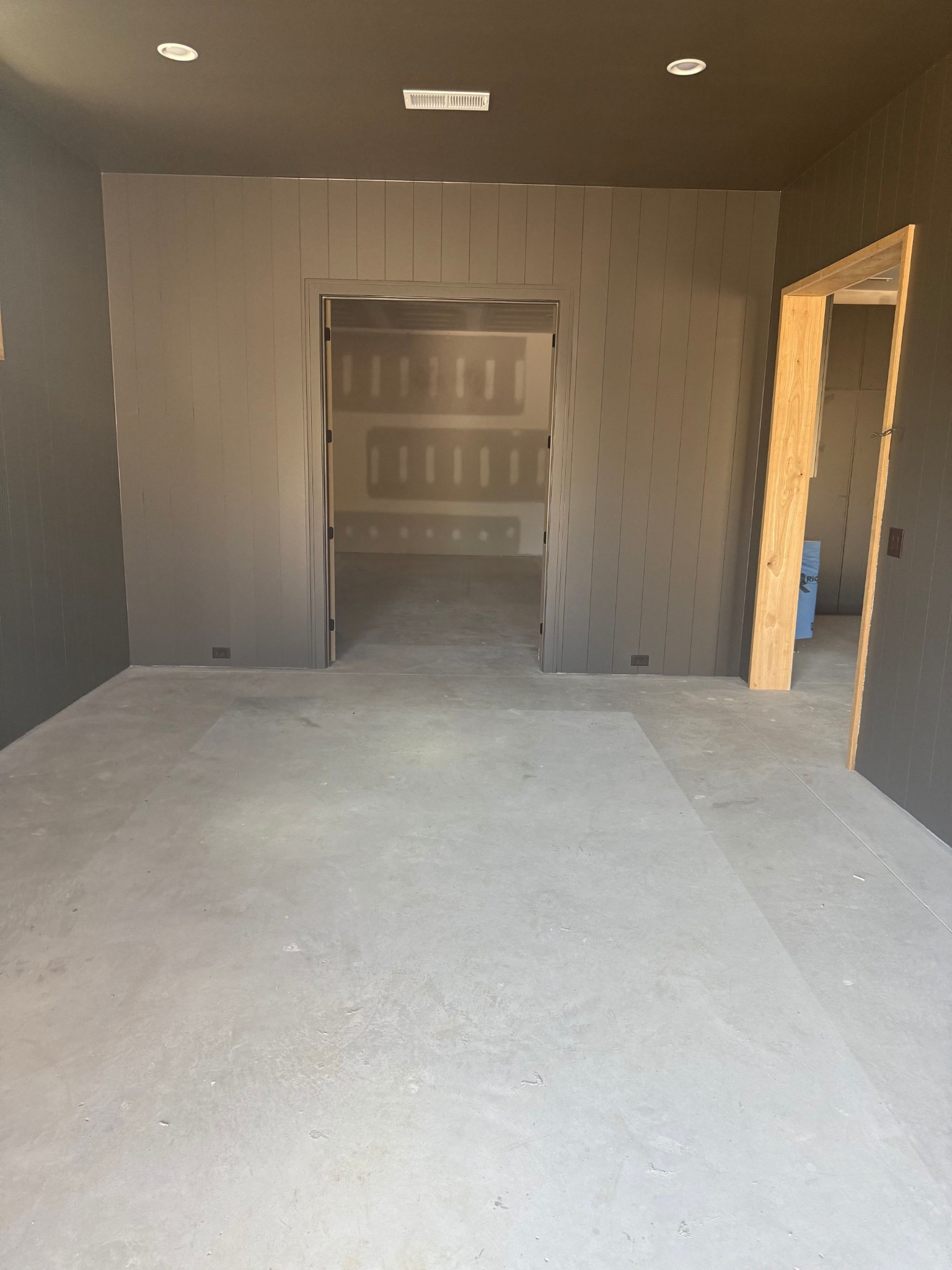 8106 Turning Point Dr