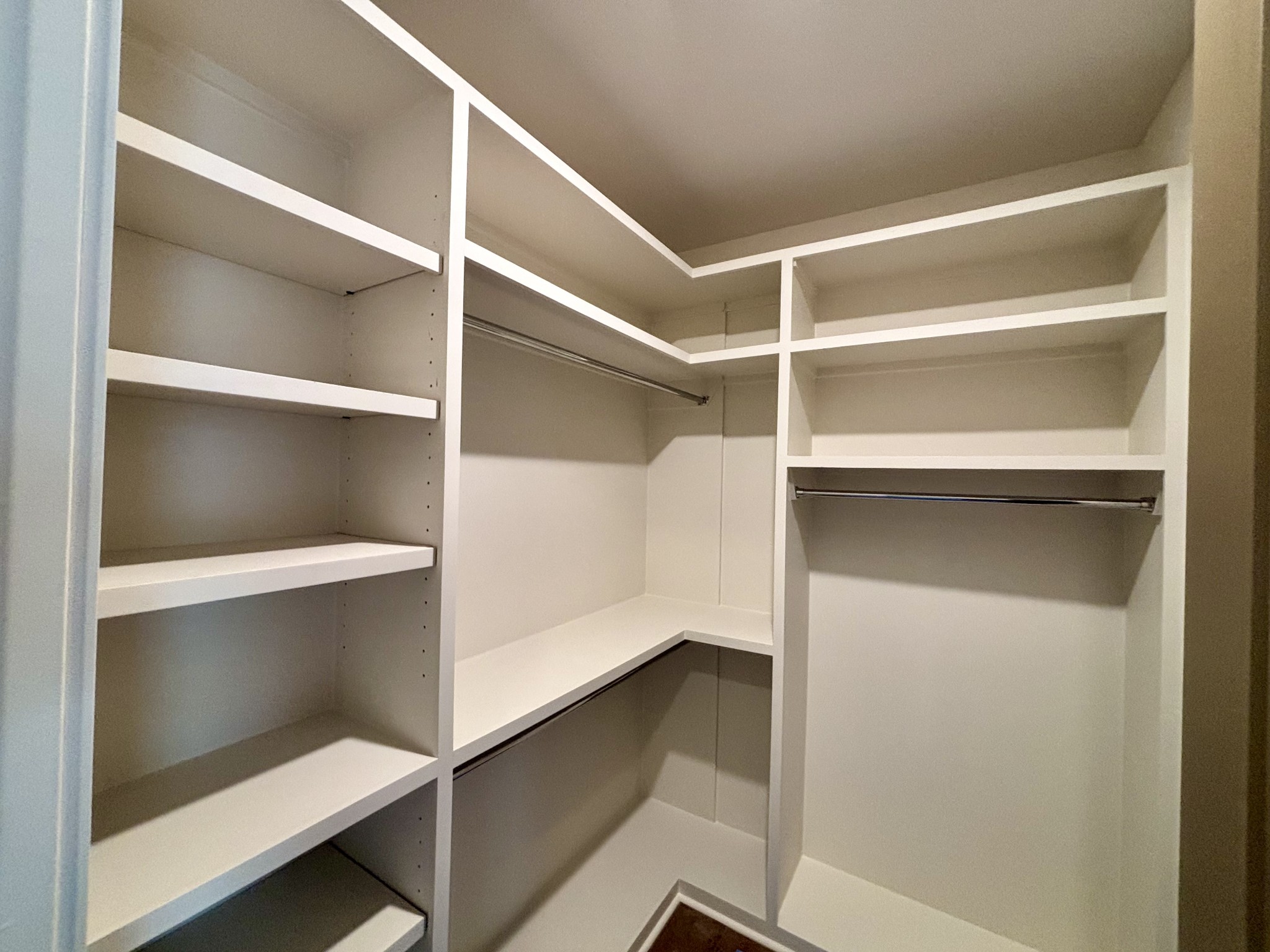 8106 Turning Point Dr