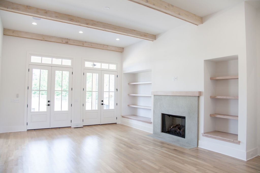 8106 Turning Point Dr