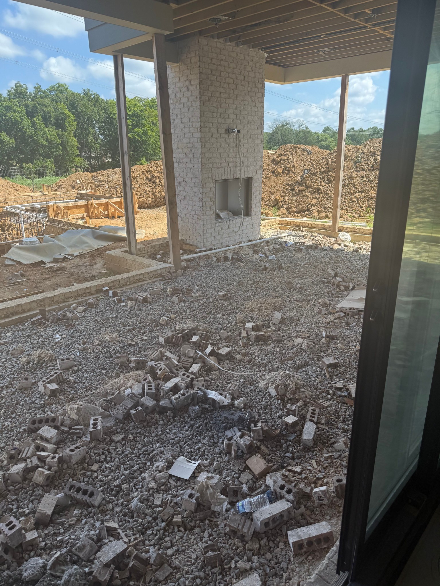8106 Turning Point Dr