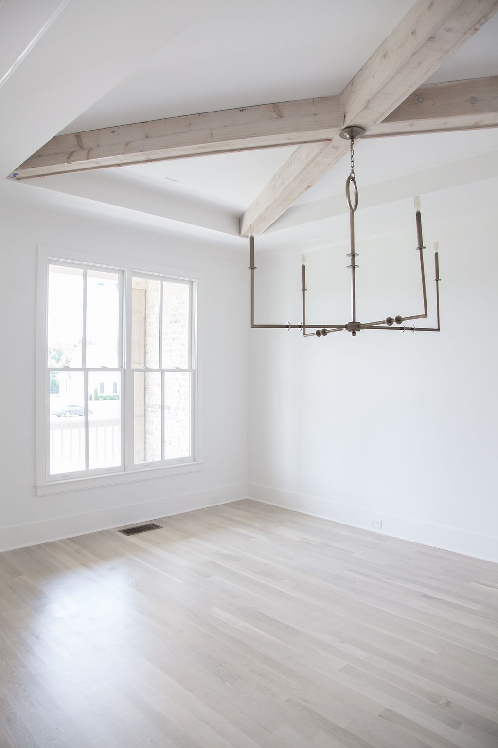 8106 Turning Point Dr