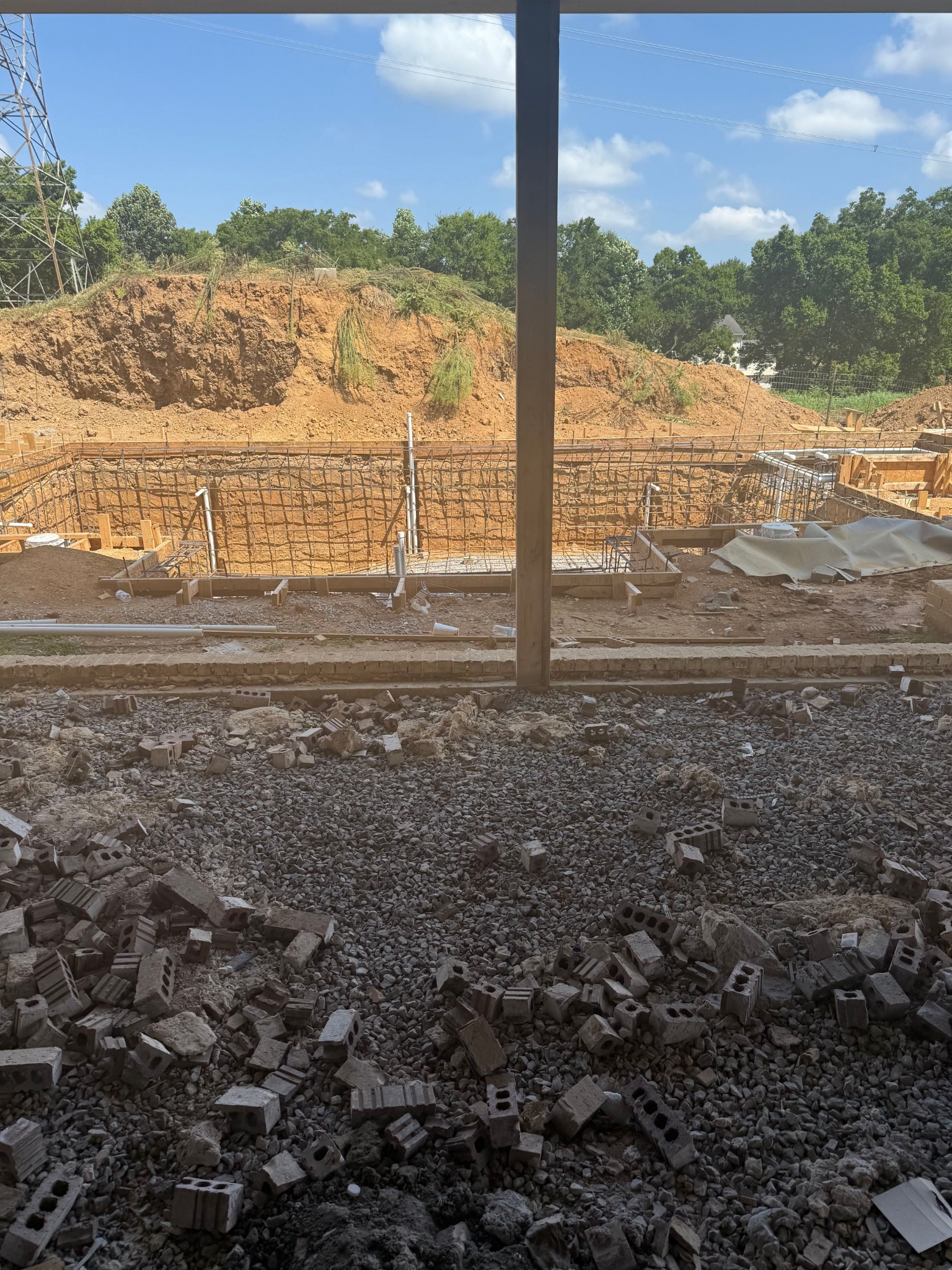 8106 Turning Point Dr