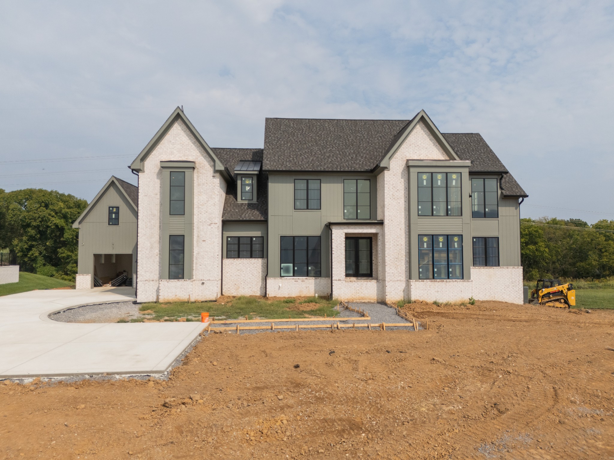 8106 Turning Point Dr