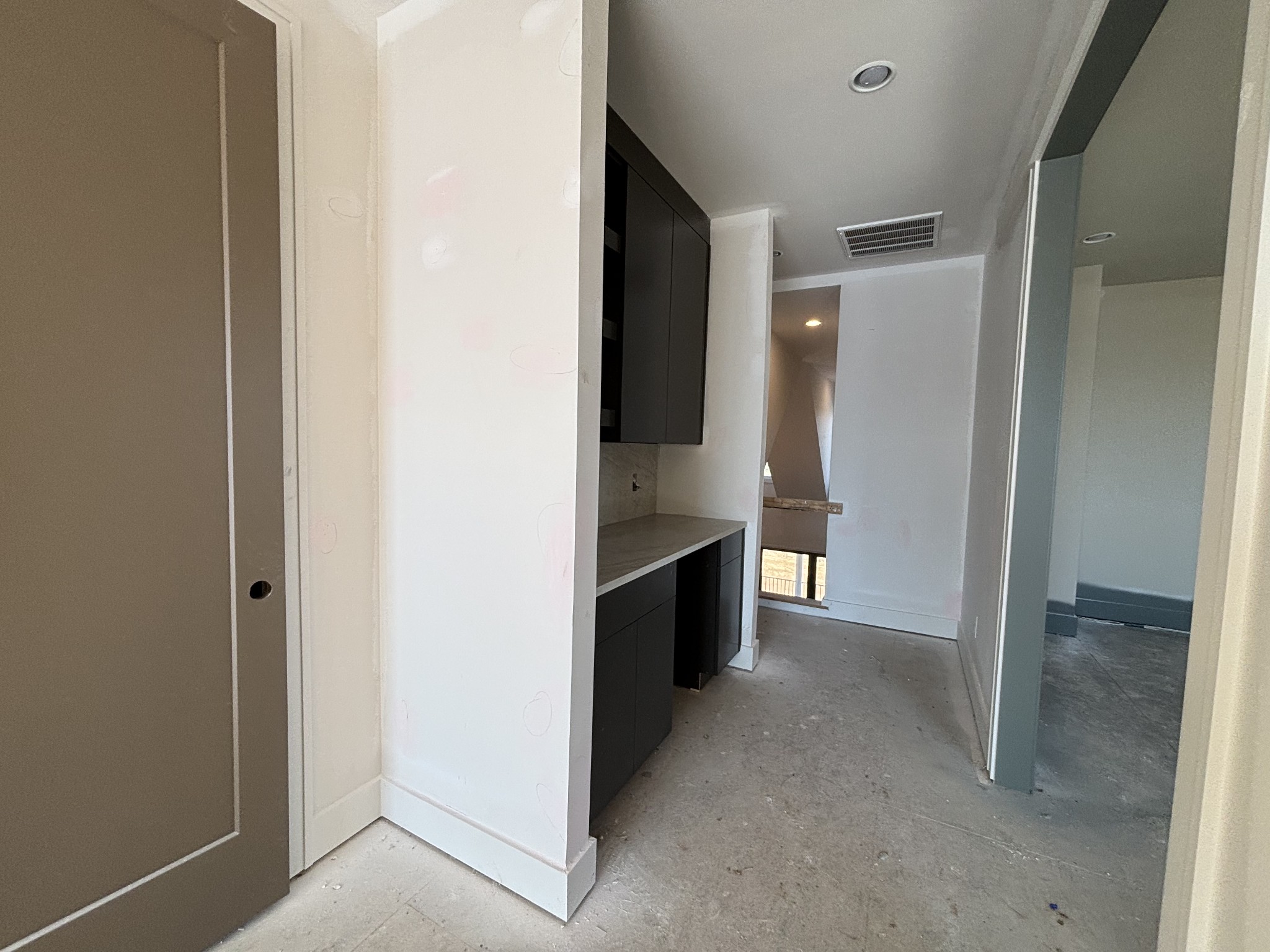 8106 Turning Point Dr