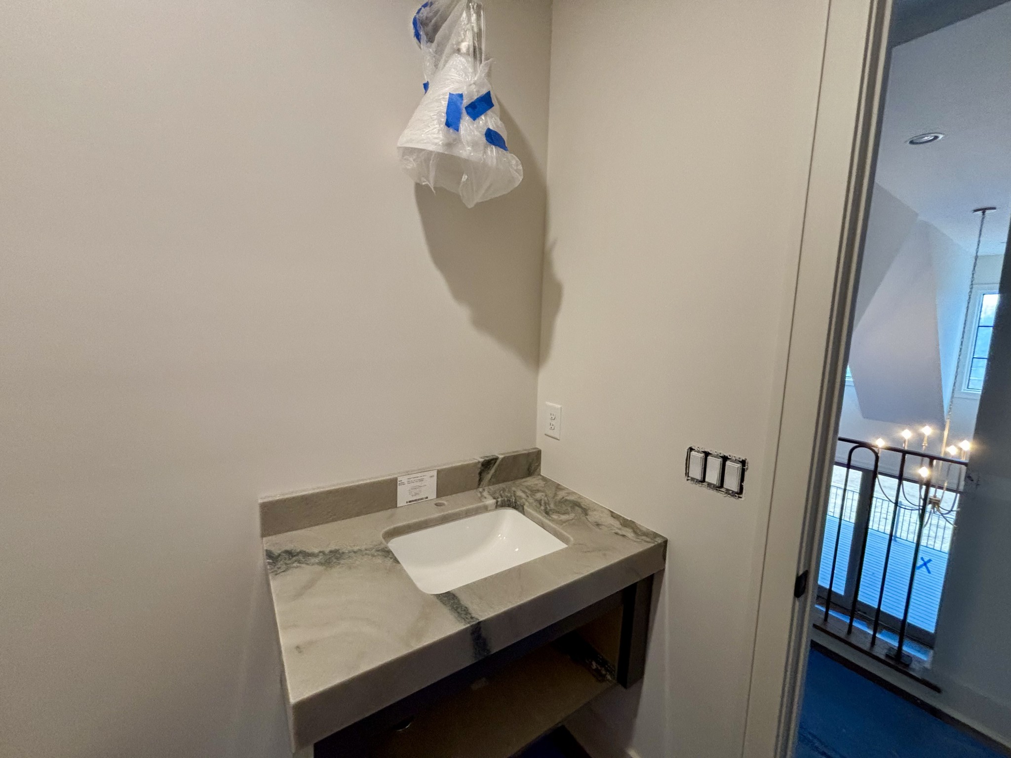 8106 Turning Point Dr