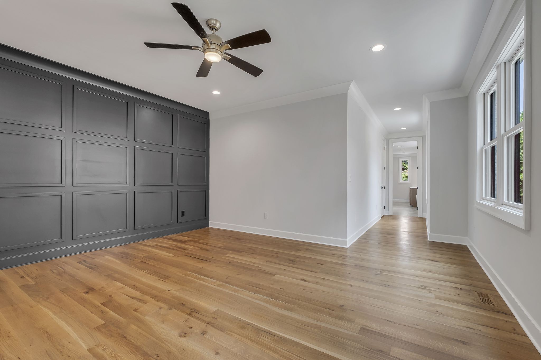 2704 Westwood Avenue