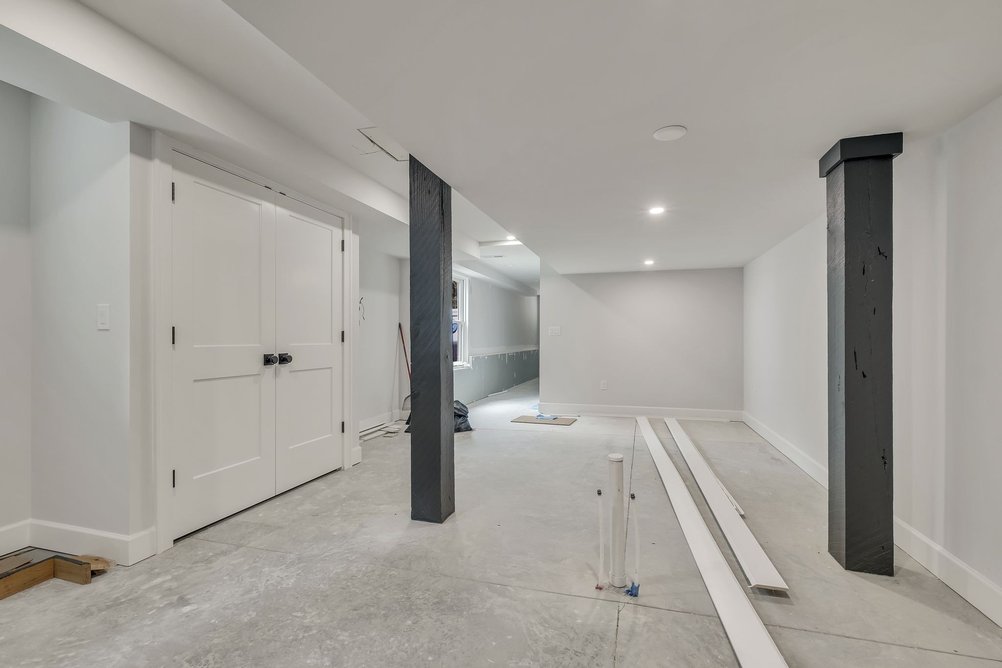 2704 Westwood Avenue