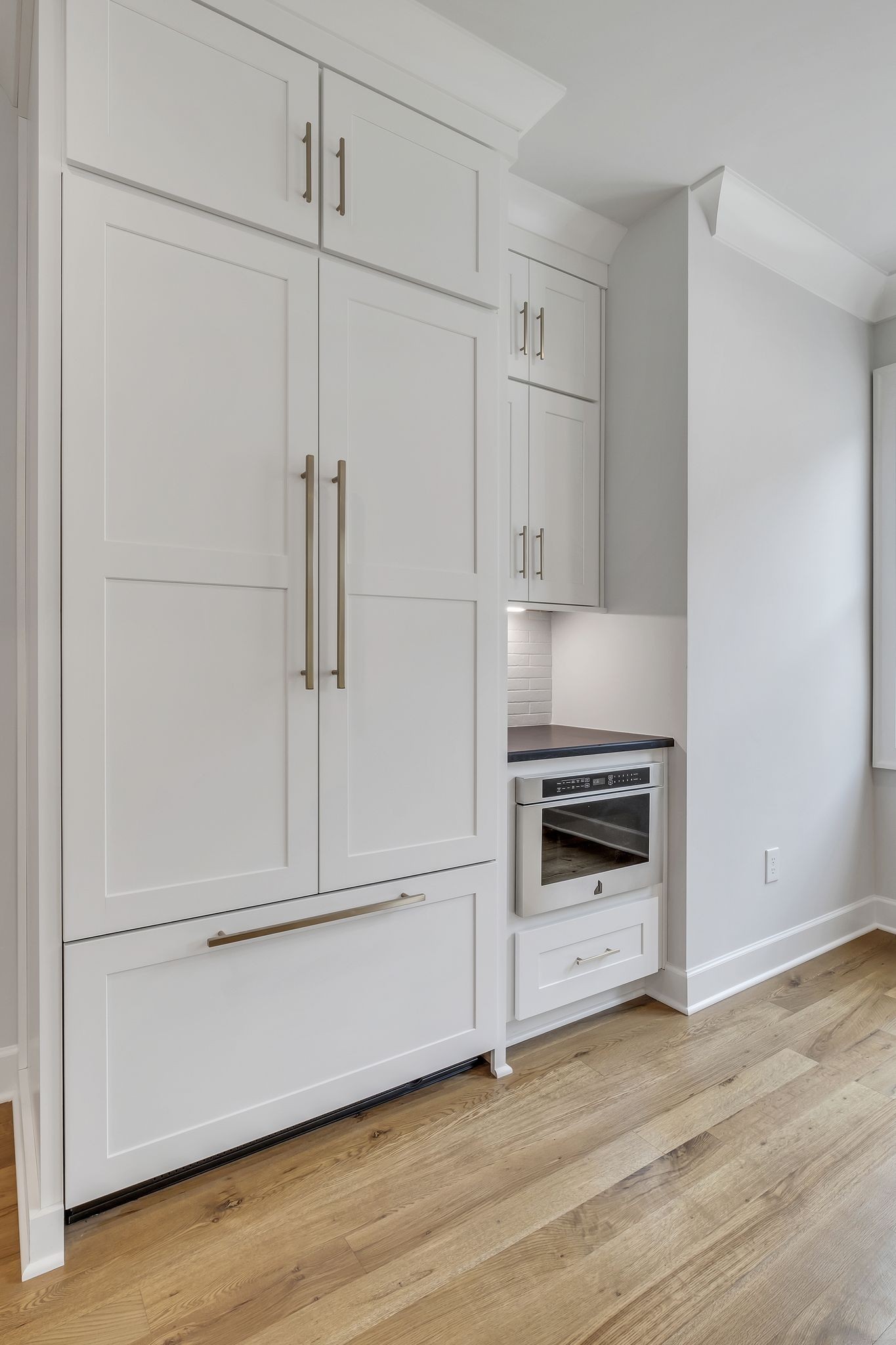 2704 Westwood Avenue