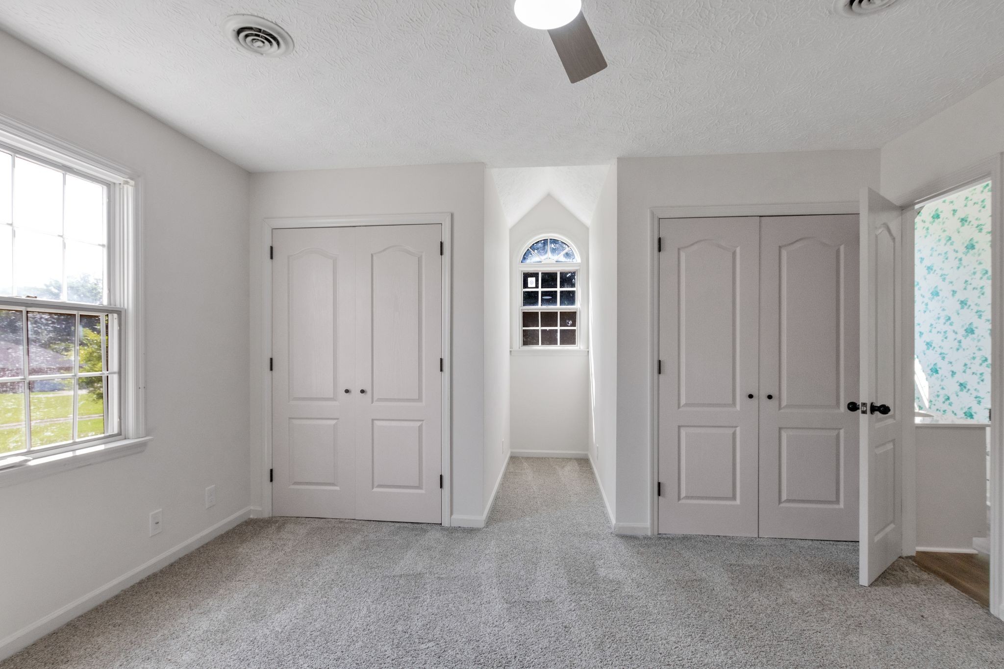 2329 Irby Ln