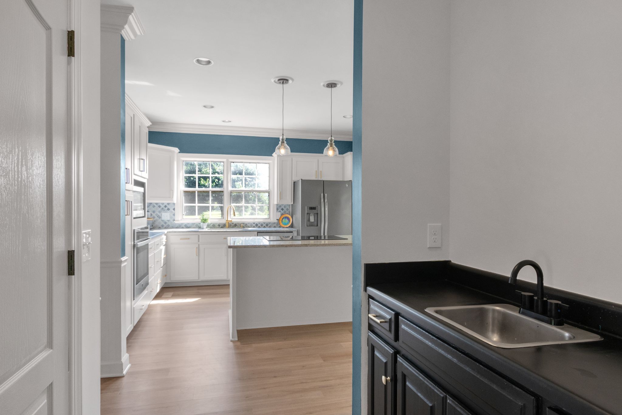 2329 Irby Ln
