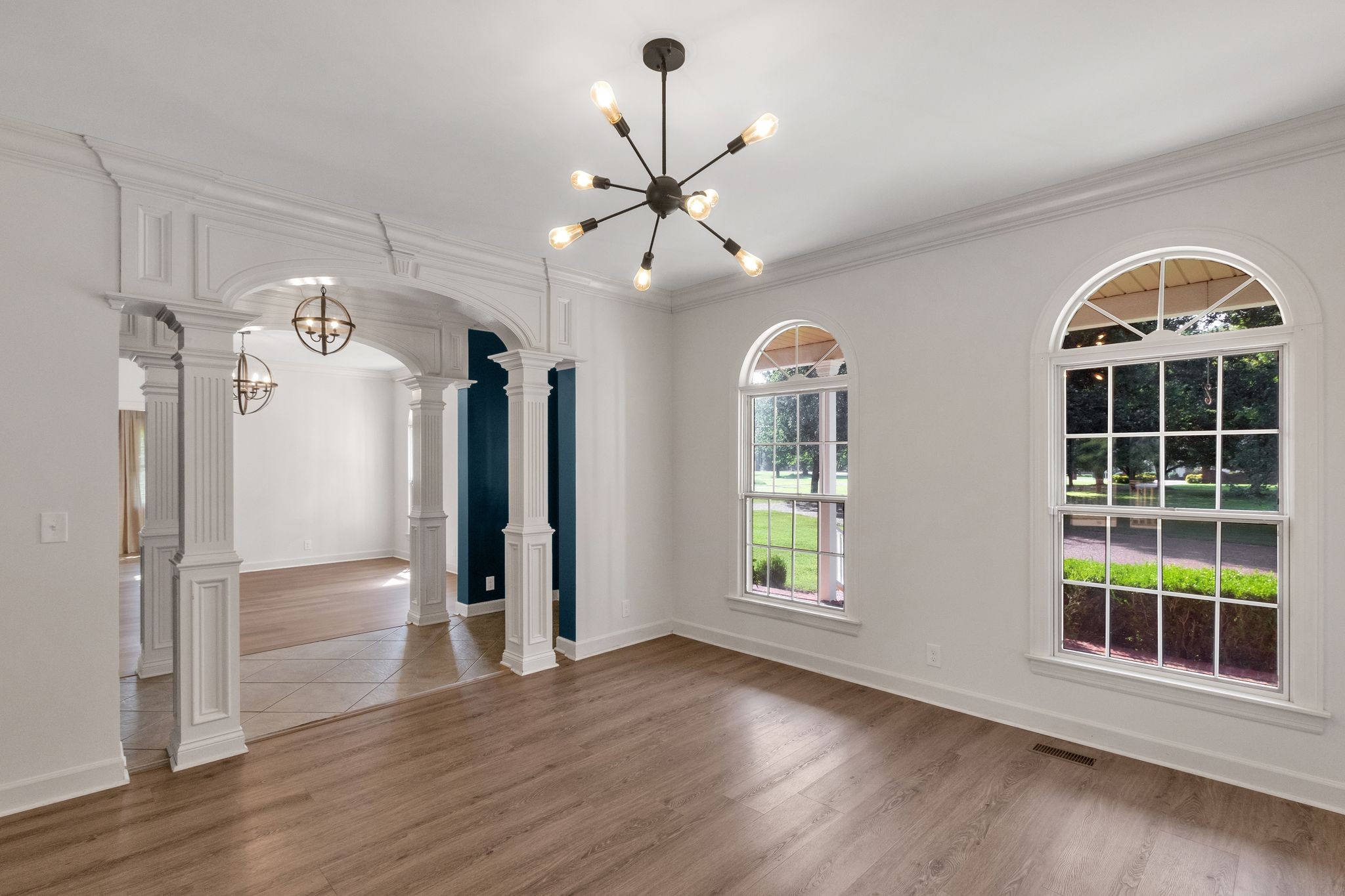 2329 Irby Ln