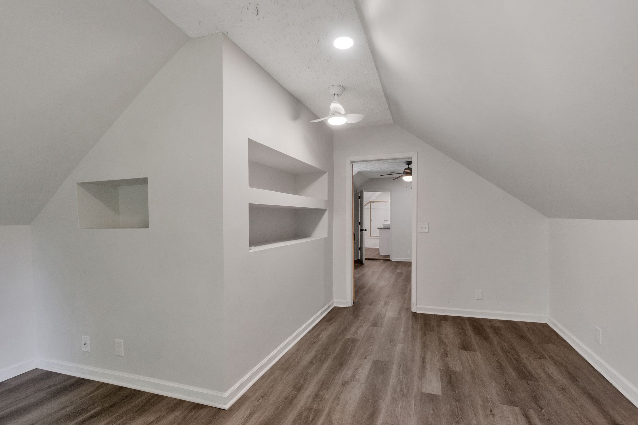 2329 Irby Ln
