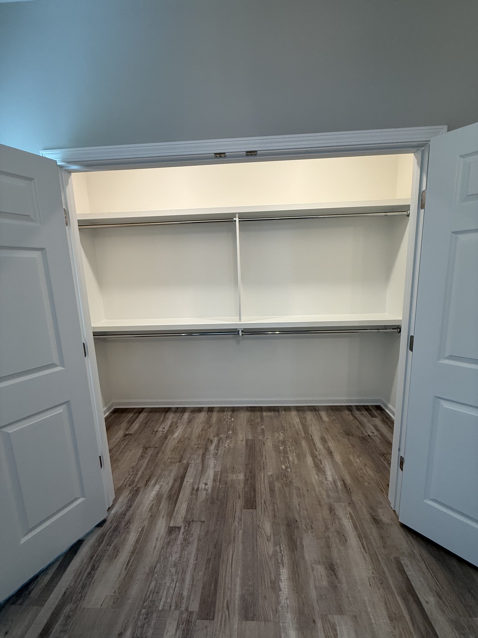 2329 Irby Ln