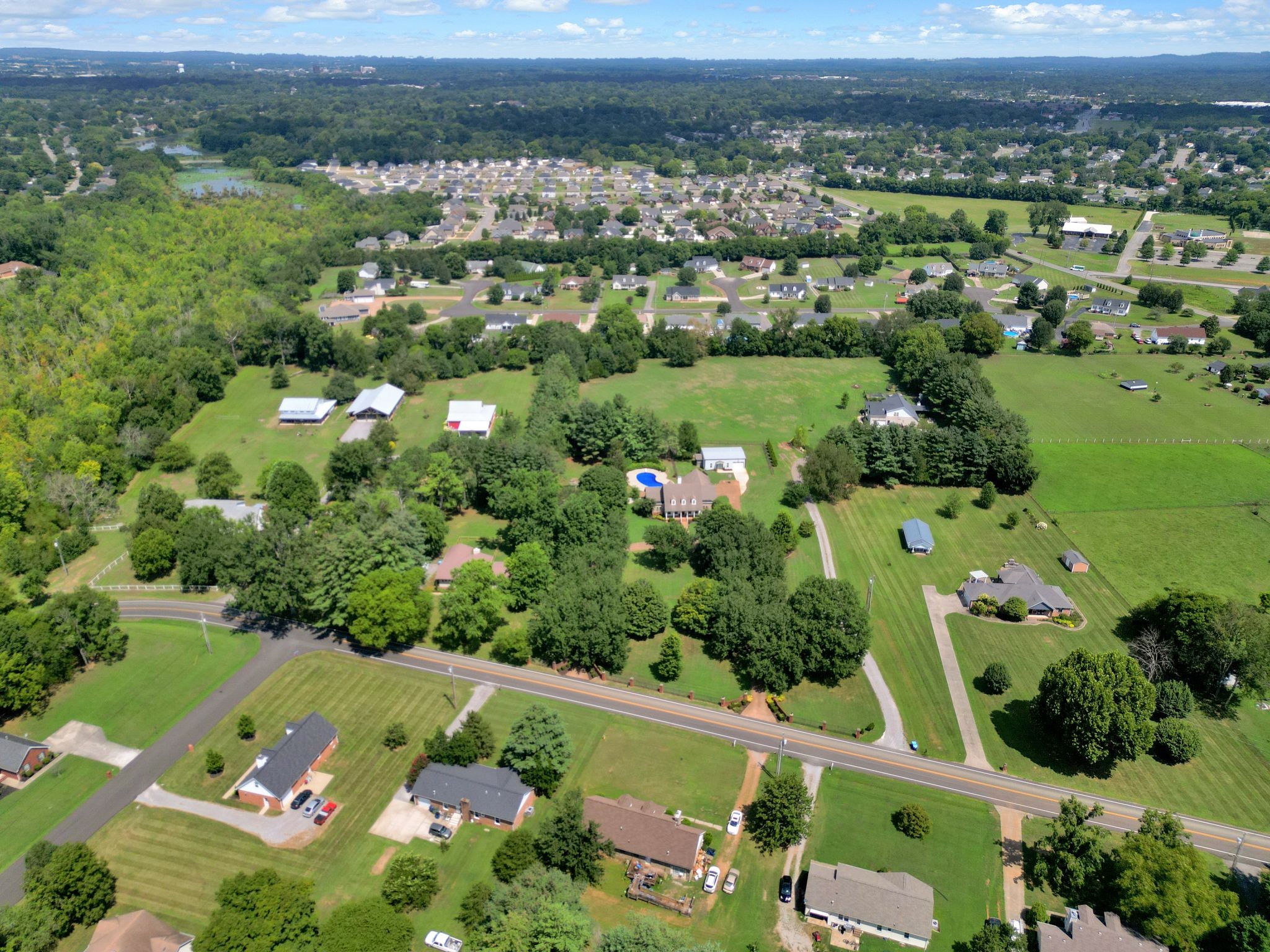 2329 Irby Ln