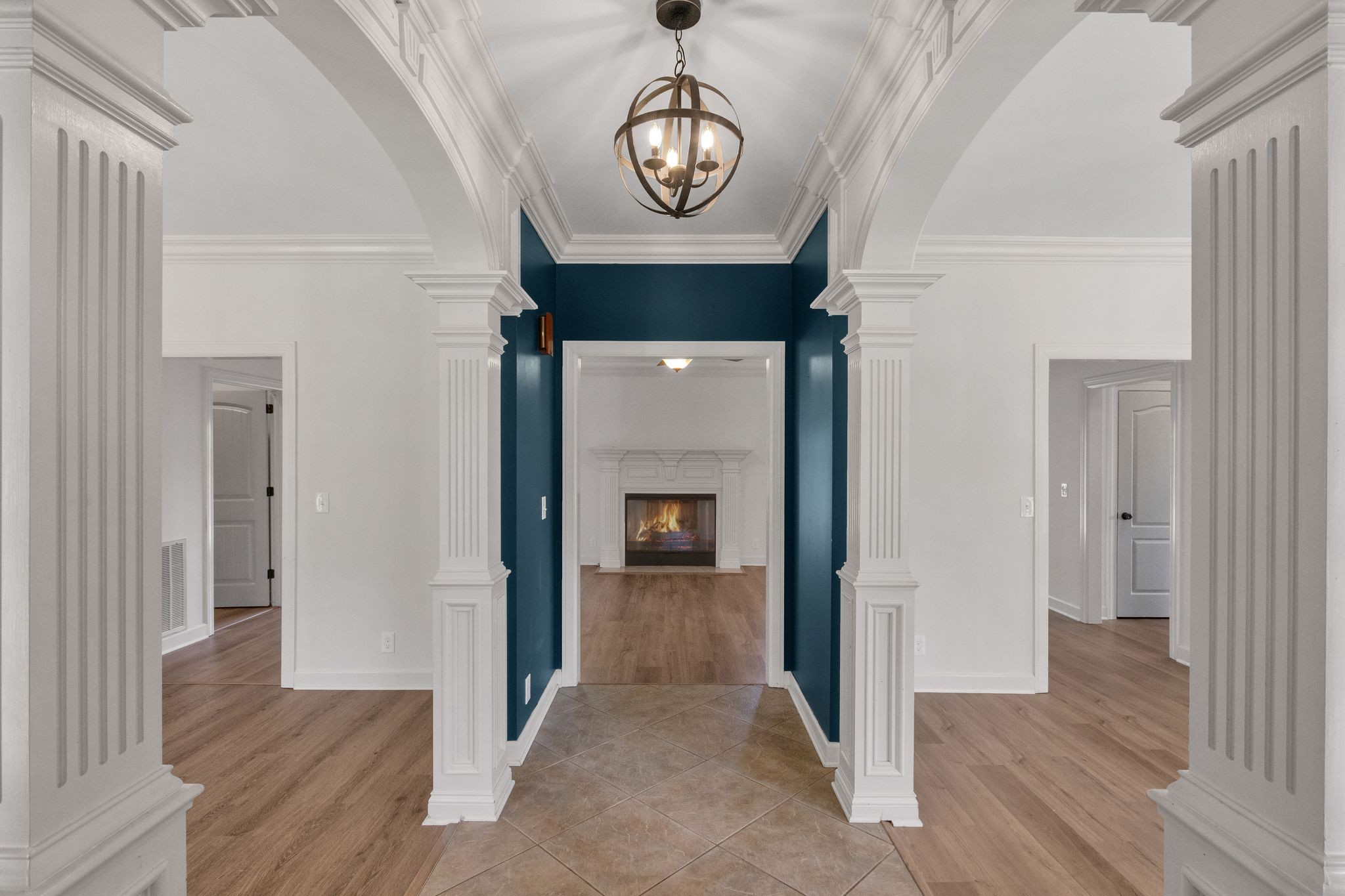 2329 Irby Ln