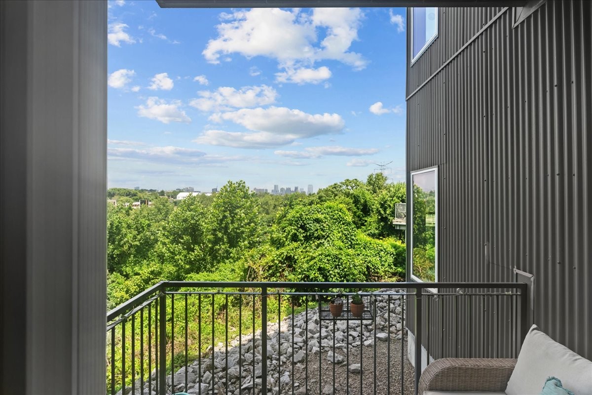 400 Herron Dr Unit: 108