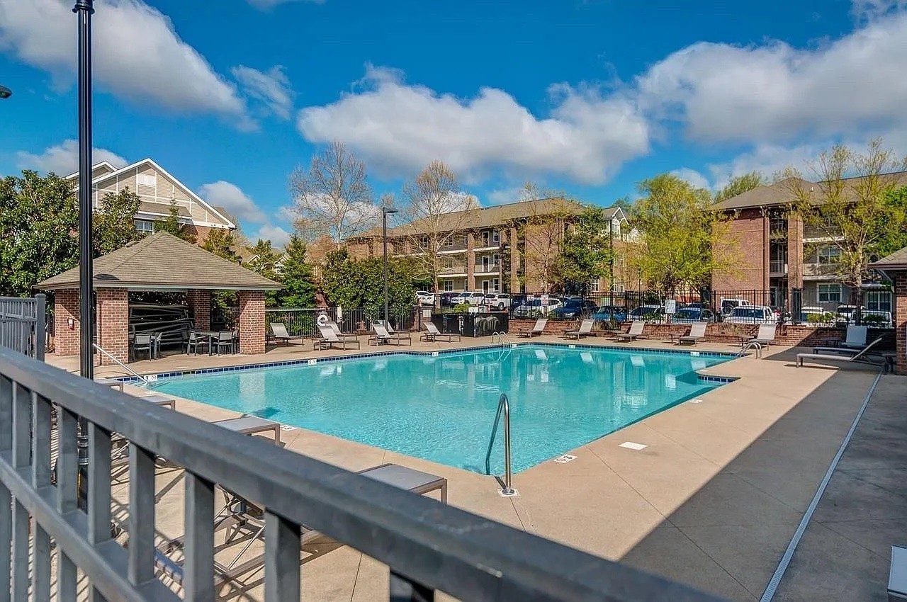 2310 Elliott Ave Unit: 833