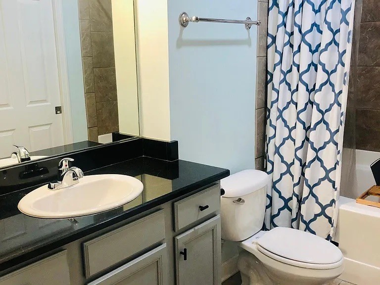 2310 Elliott Ave Unit: 833