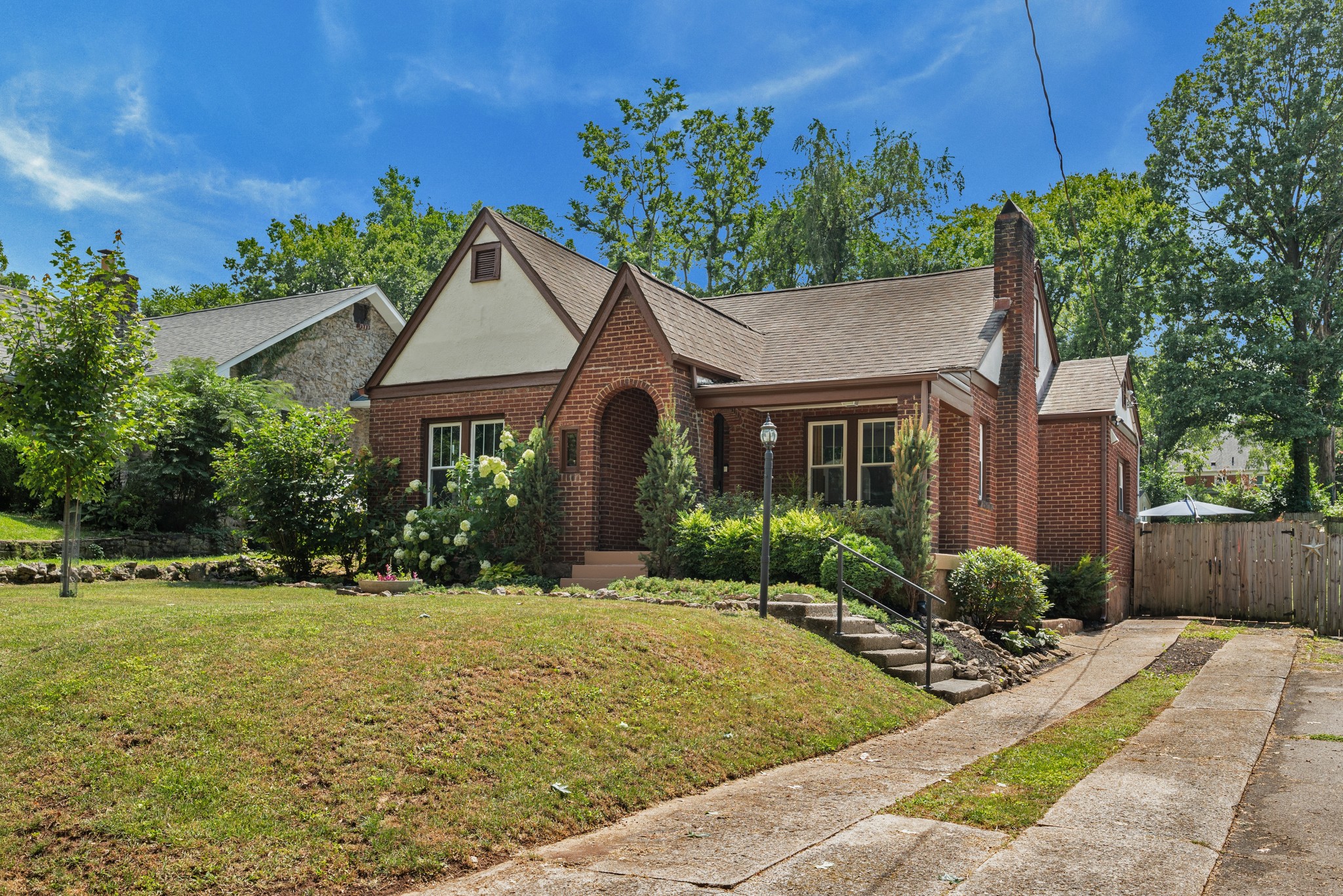 1406 Cardinal Ave