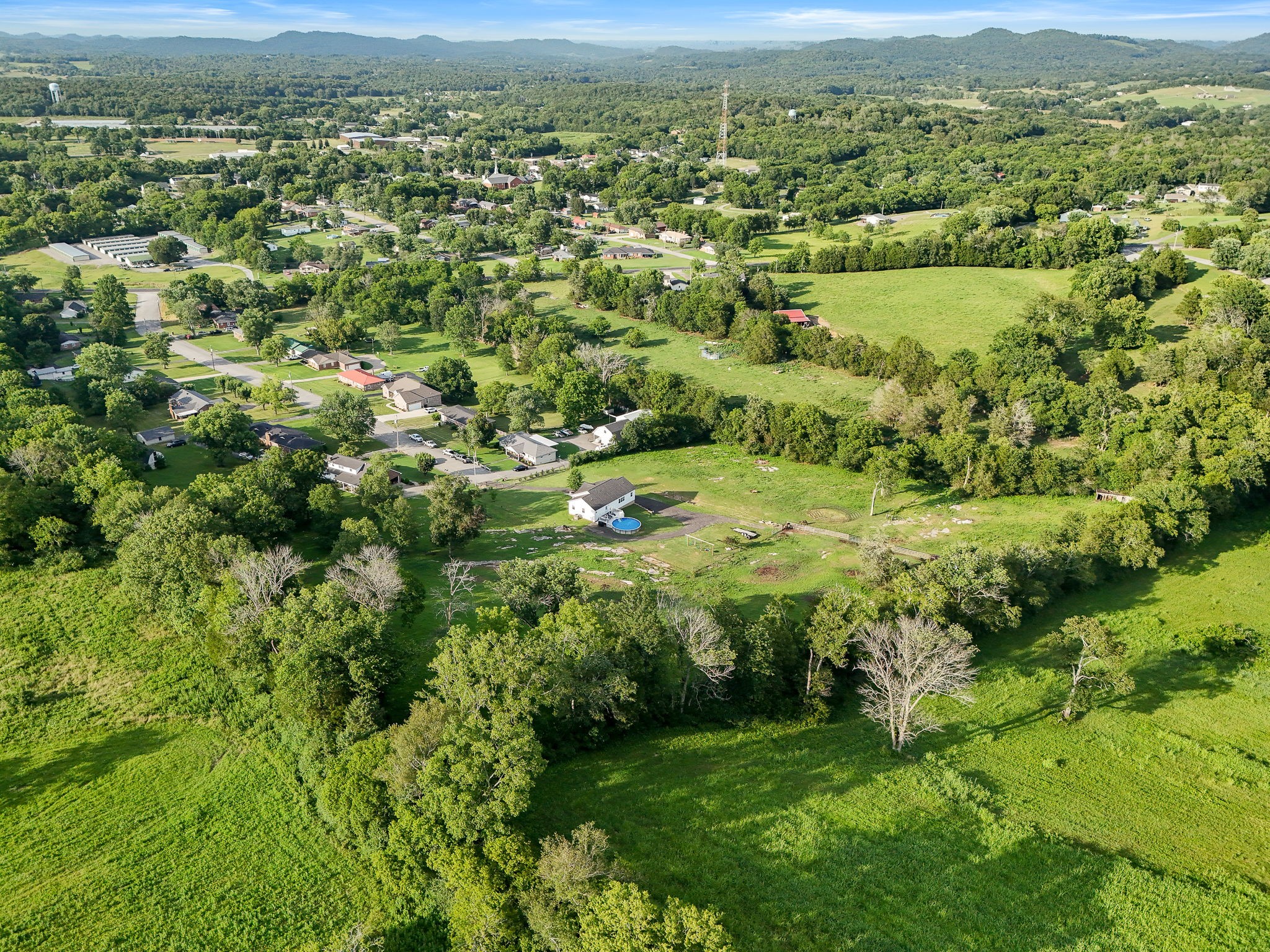 125 Hillwood Acres