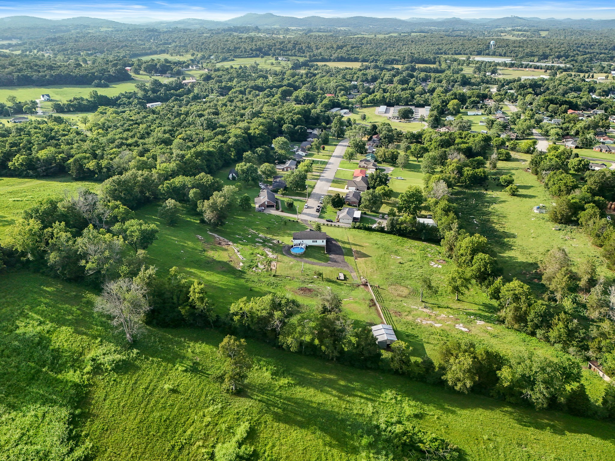 125 Hillwood Acres