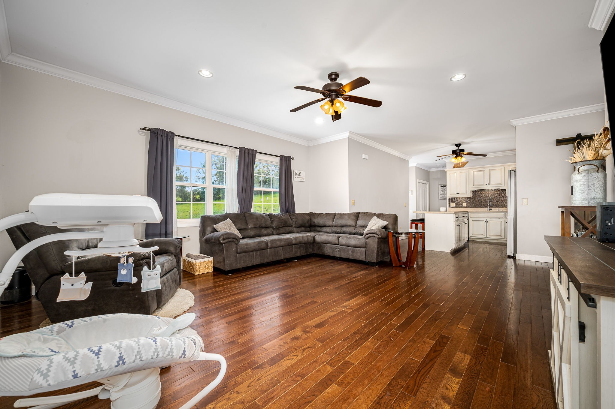 125 Hillwood Acres